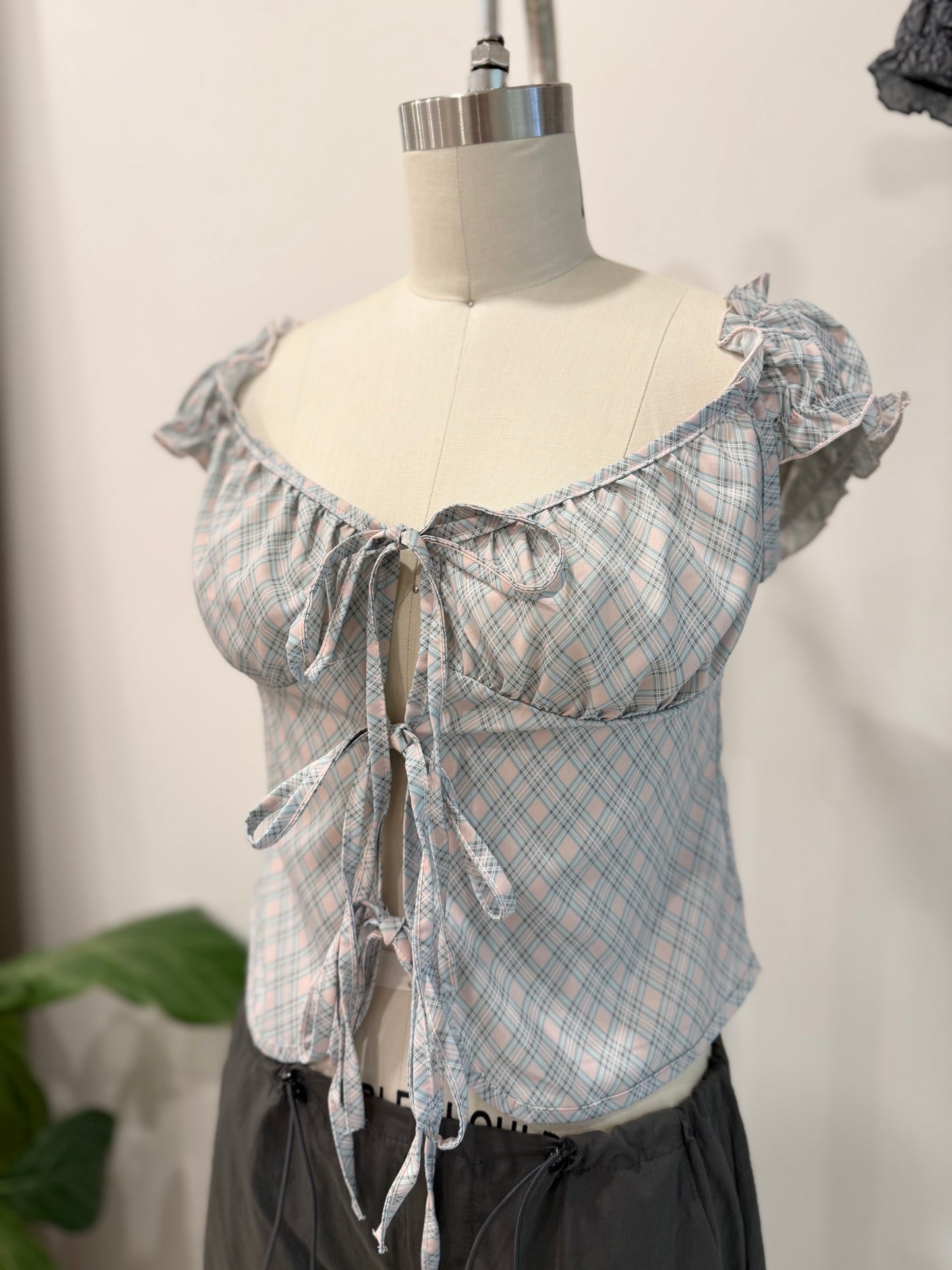 BLAKE Tie blouse
