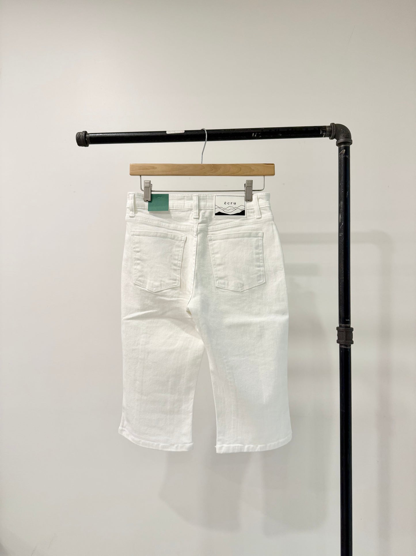 RIVER Capri pants