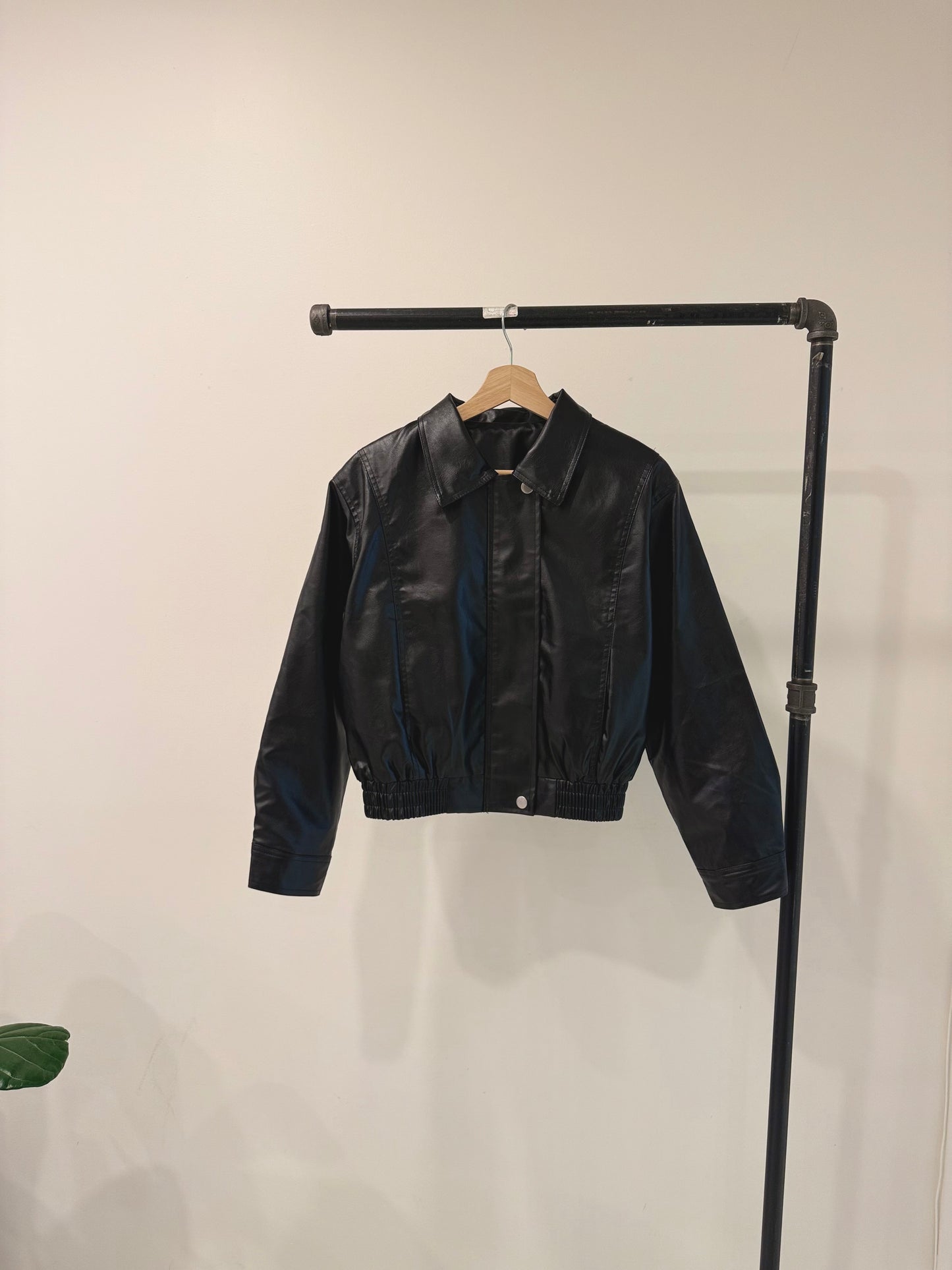 MEEN Cropped faux leather jacket
