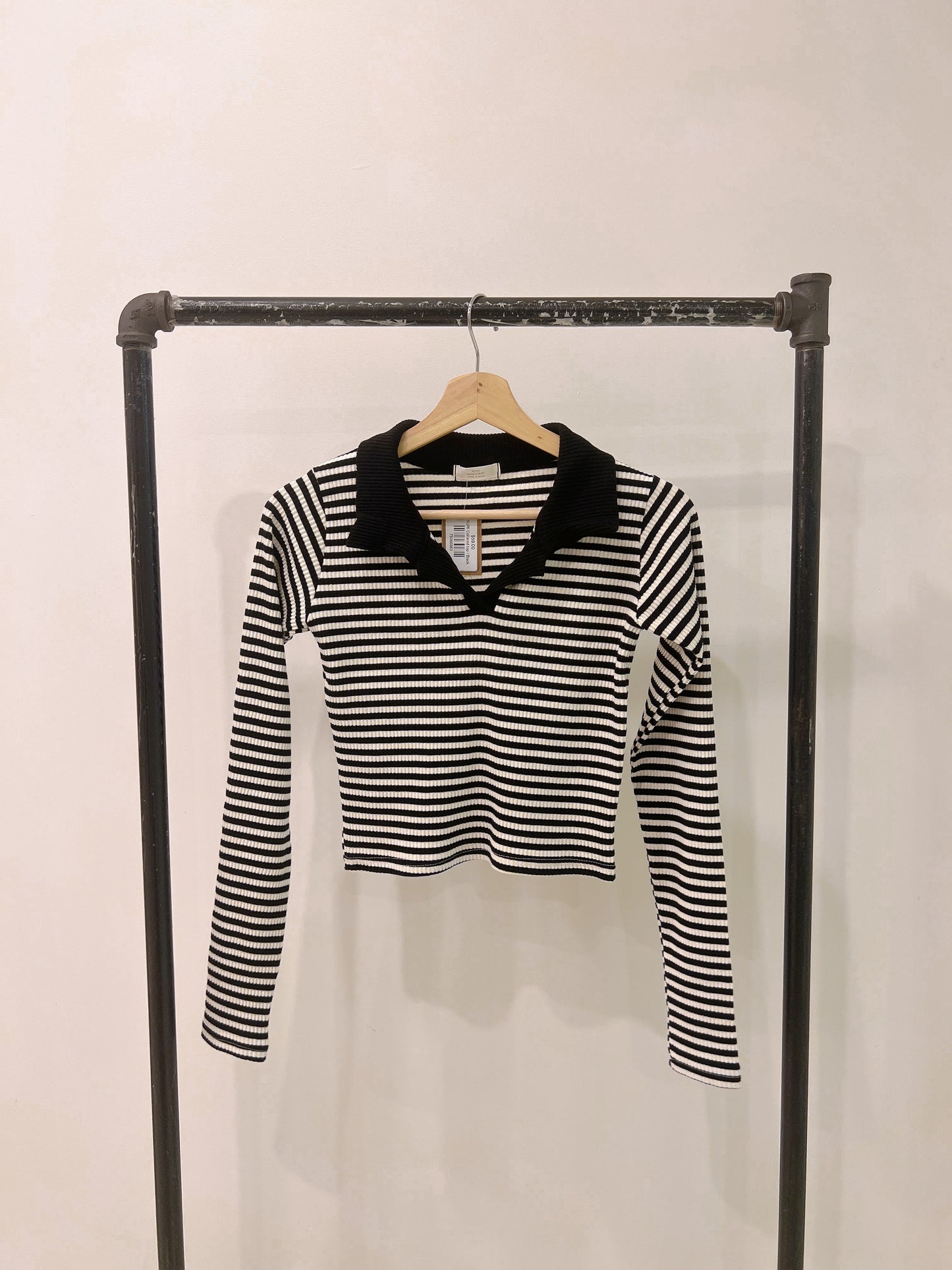 SURI Collared top