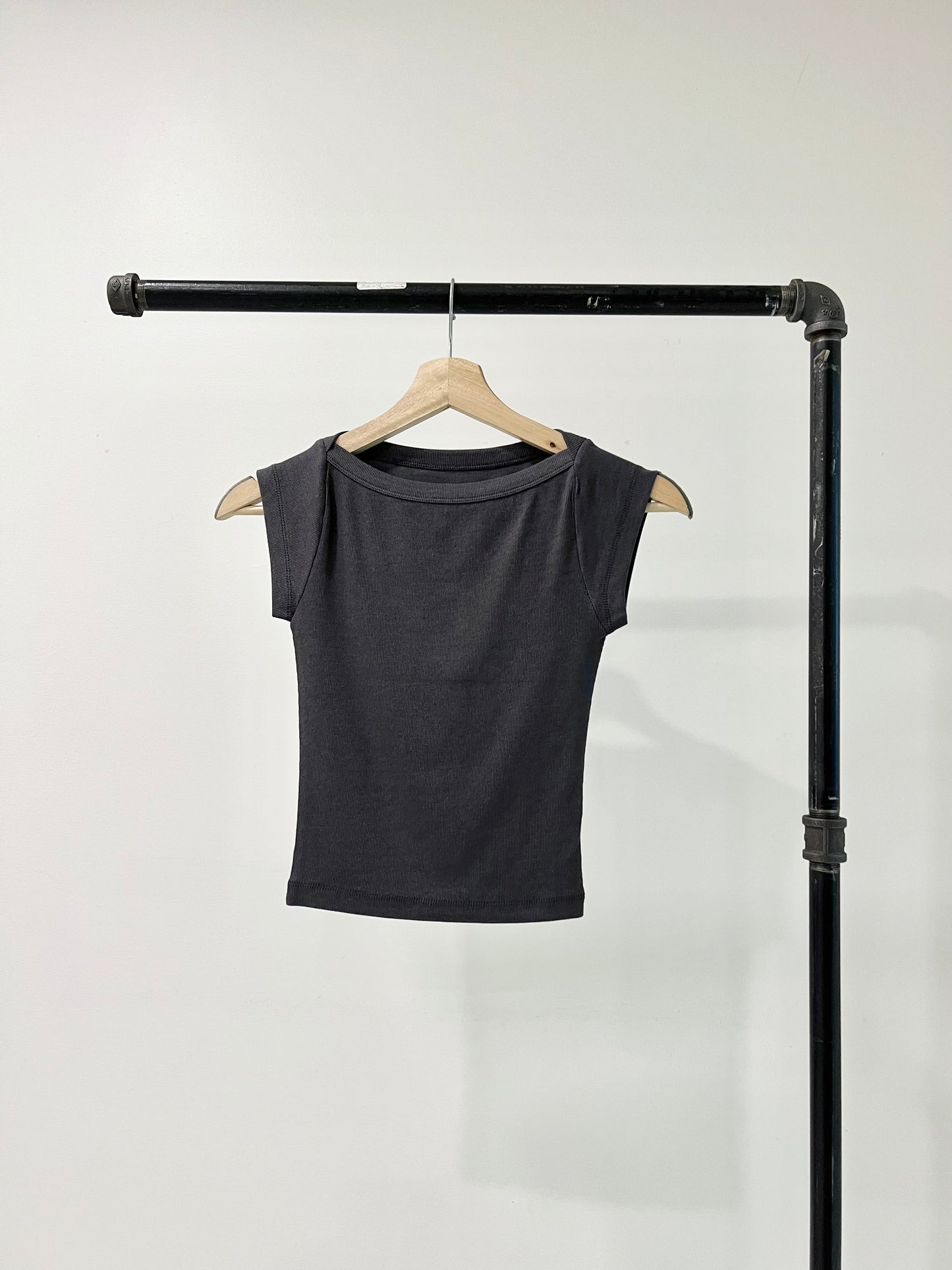 CODA Boat-neckline tee