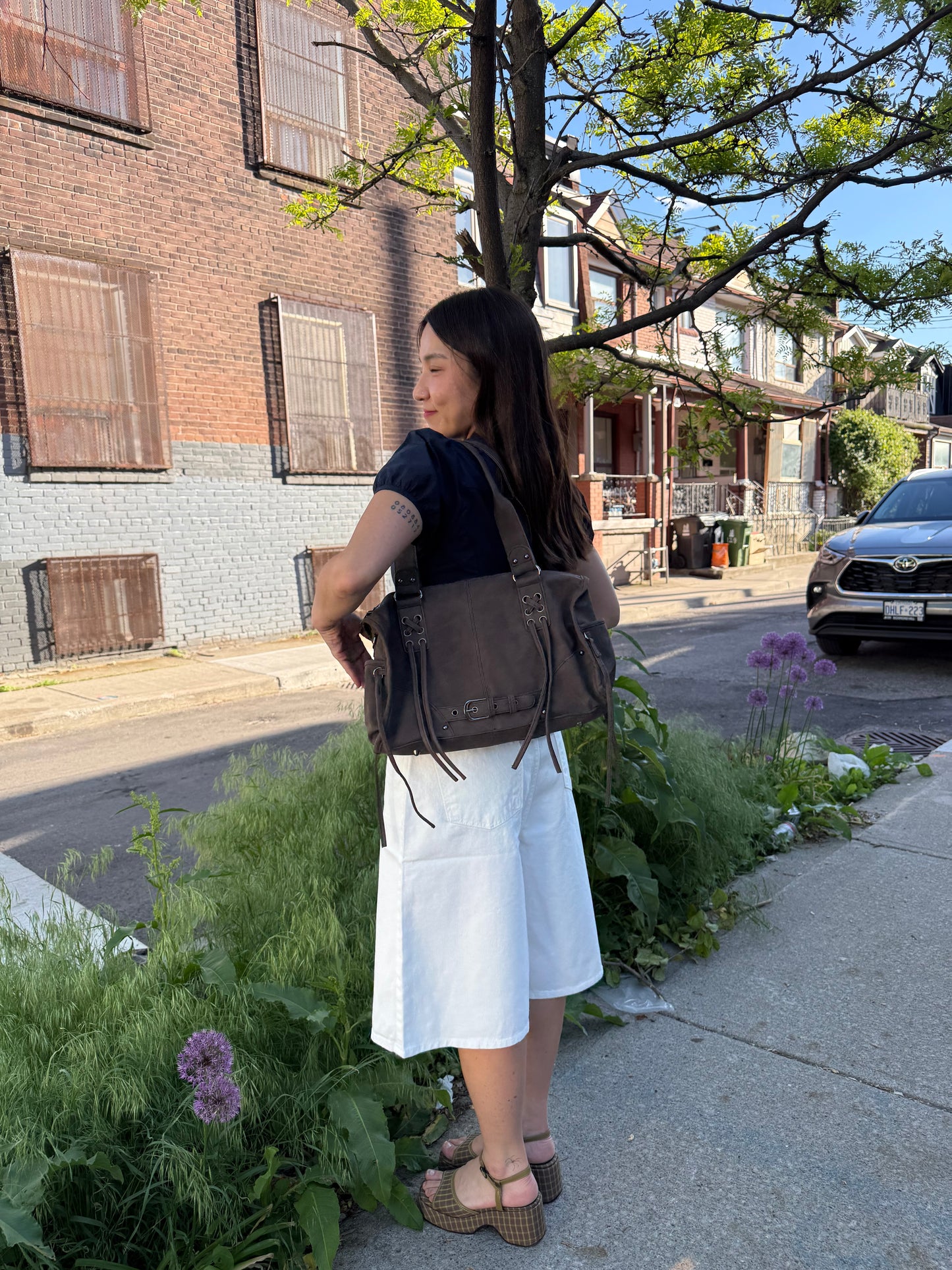 HARLOW Belted washed bag