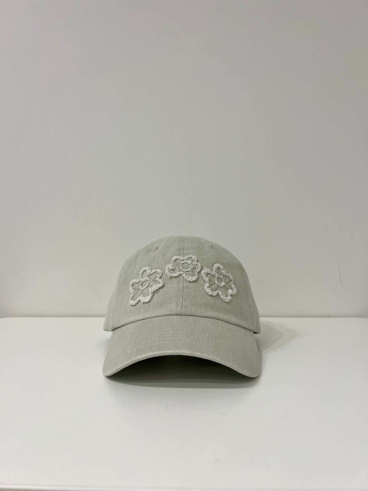 HII Flower patch denim cap