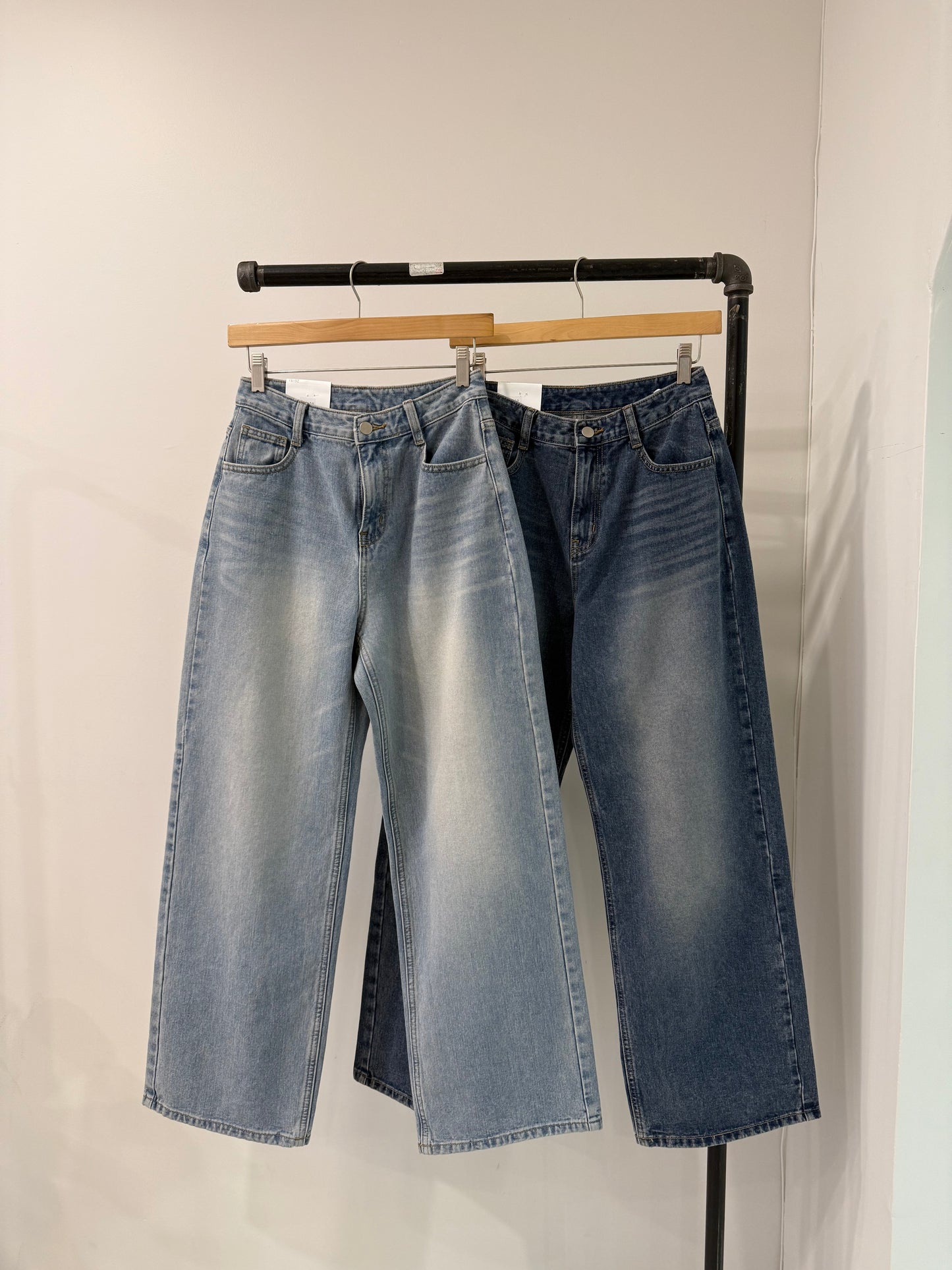 PIA Wide legged jeans