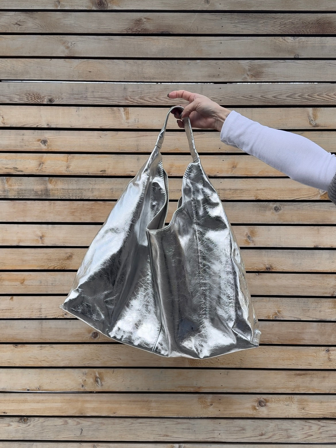RAYA Oversized tote bag