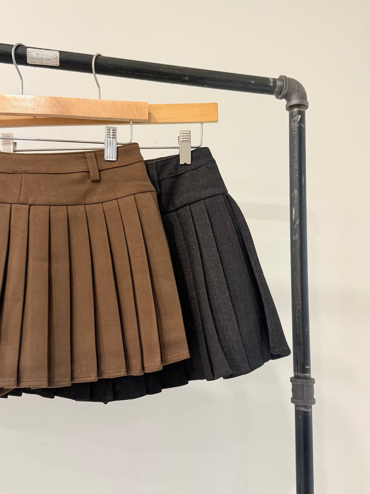 TING Pleated mini skirt