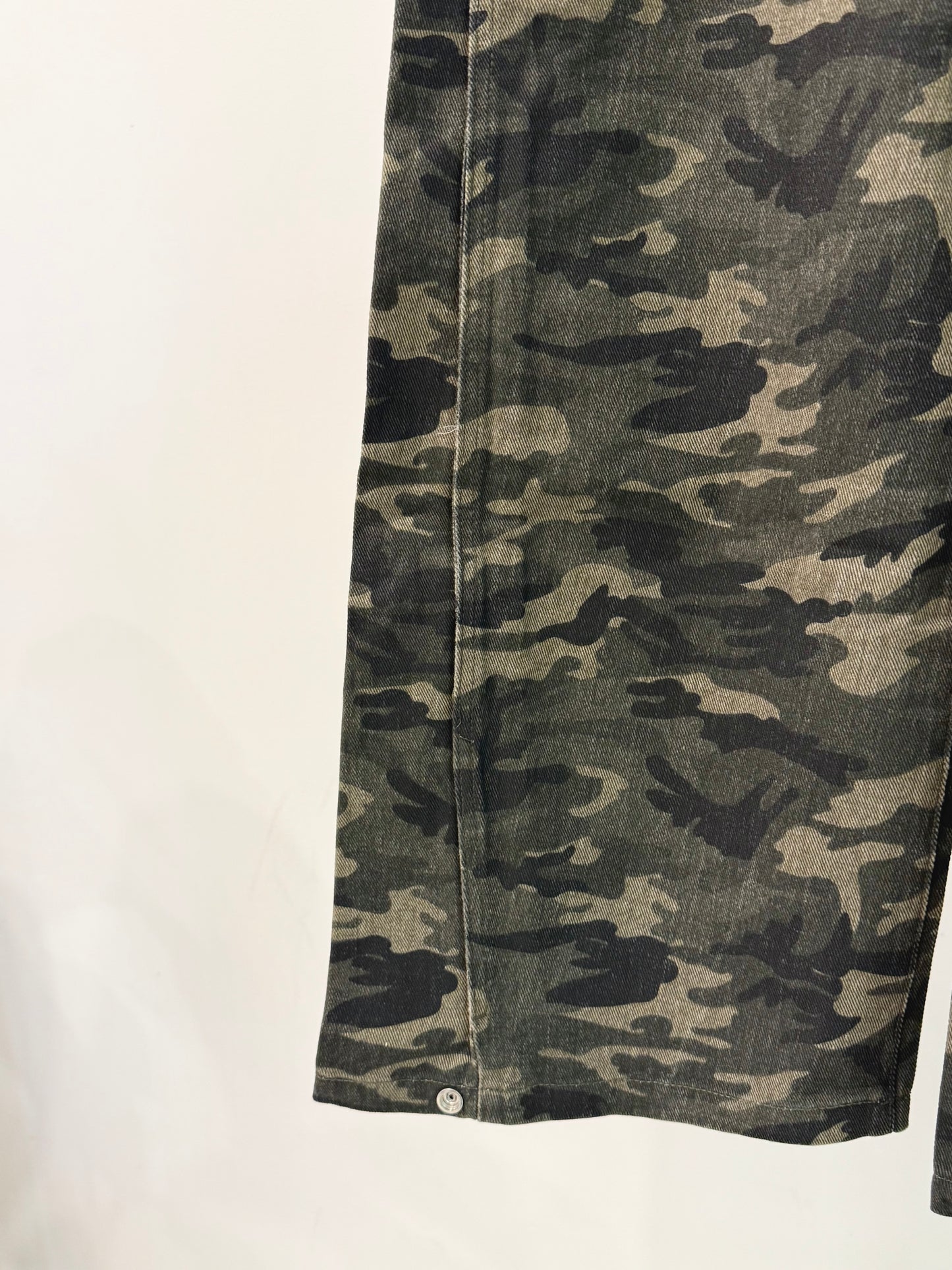 TALK Camouflage pants