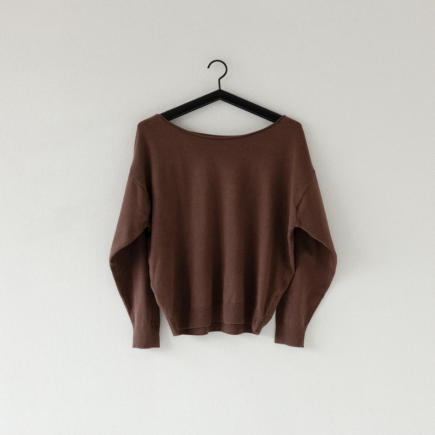 REMARK Boatneck sweater