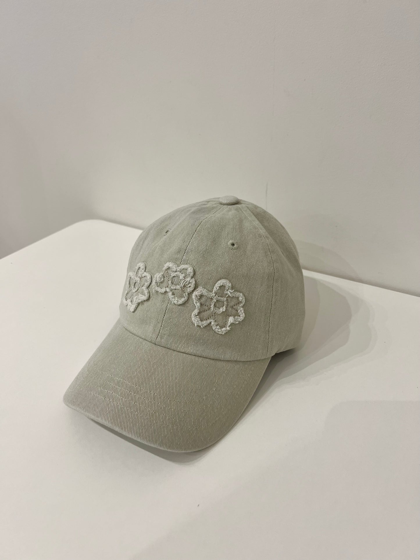 HII Flower patch denim cap