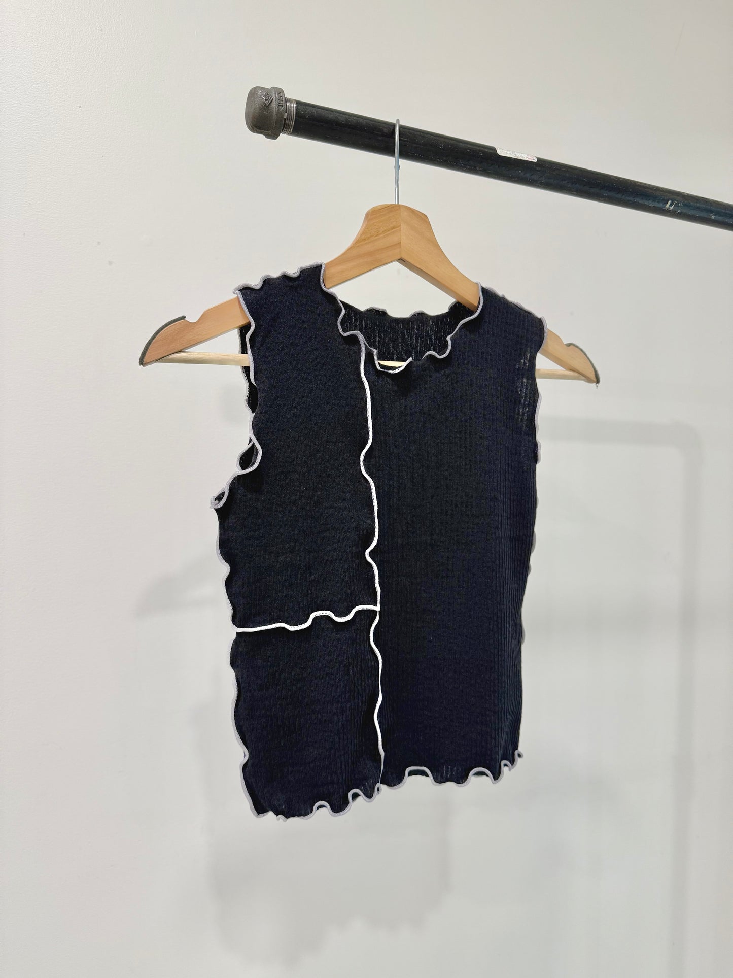 ELSIE Lettuce edge tanktop