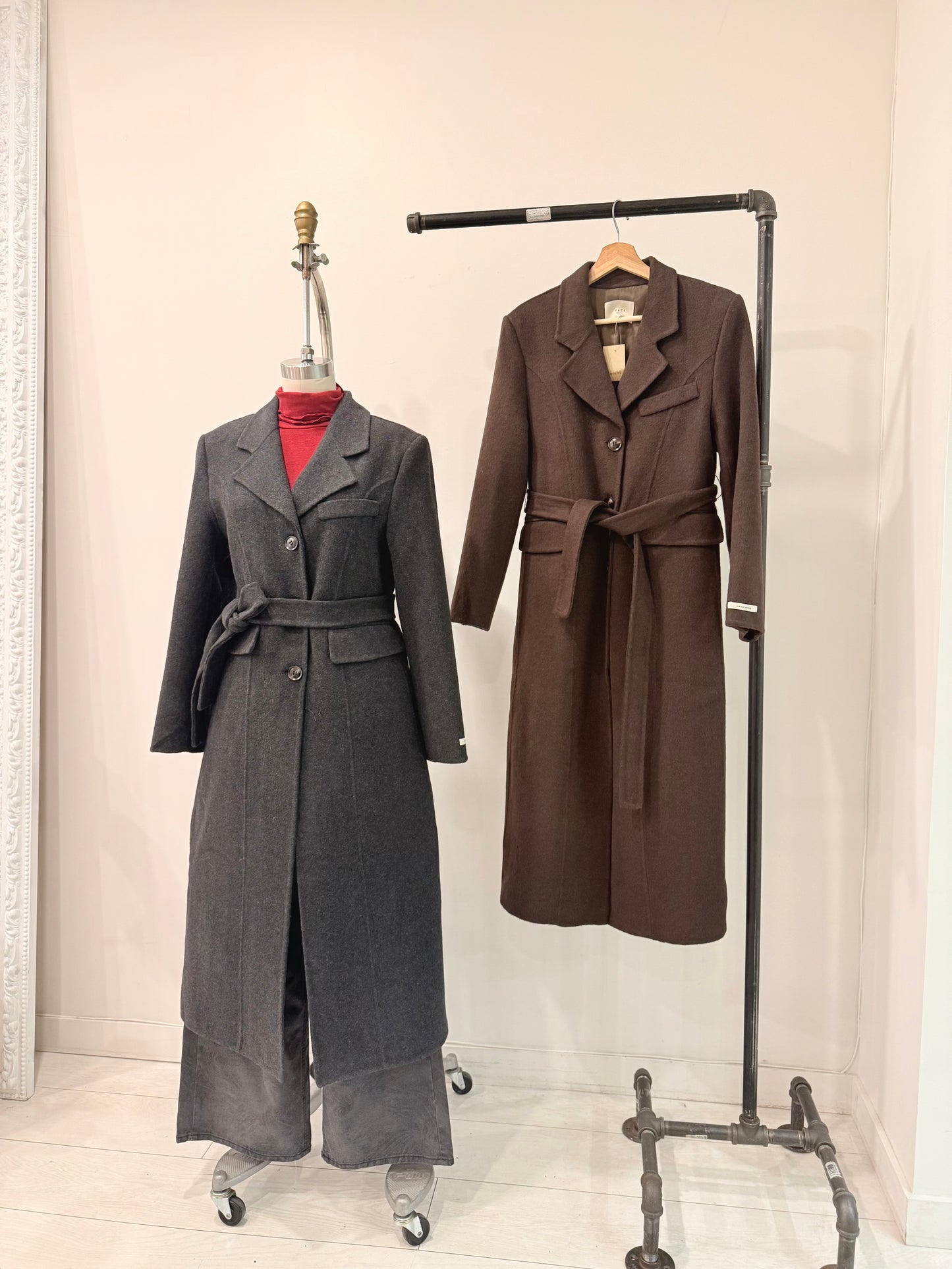 LEVEL Wool coat