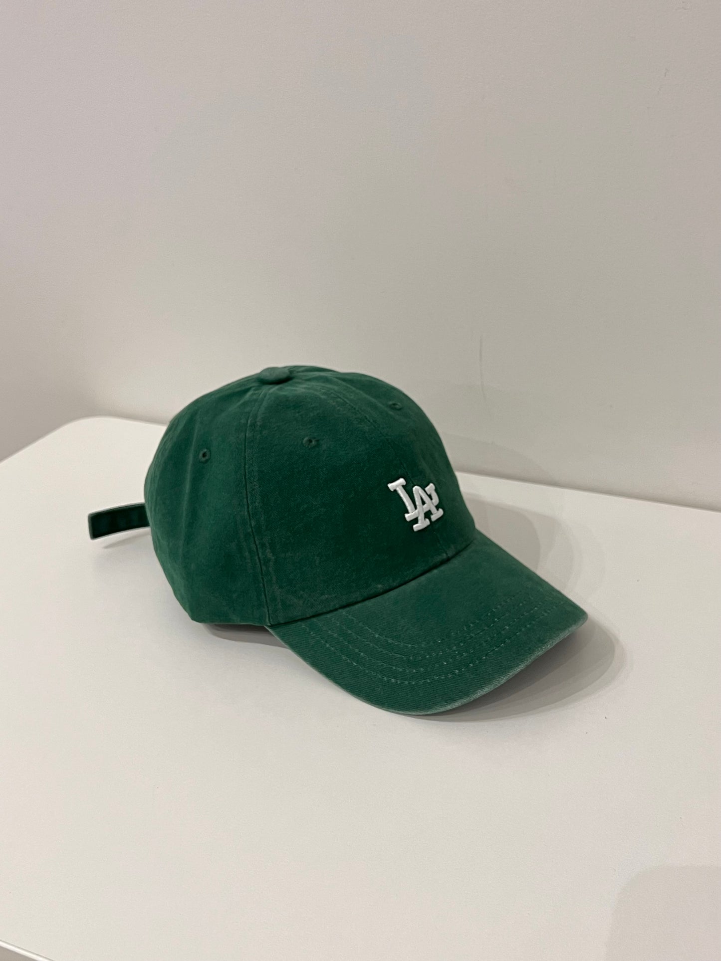TENER LA cotton ball cap