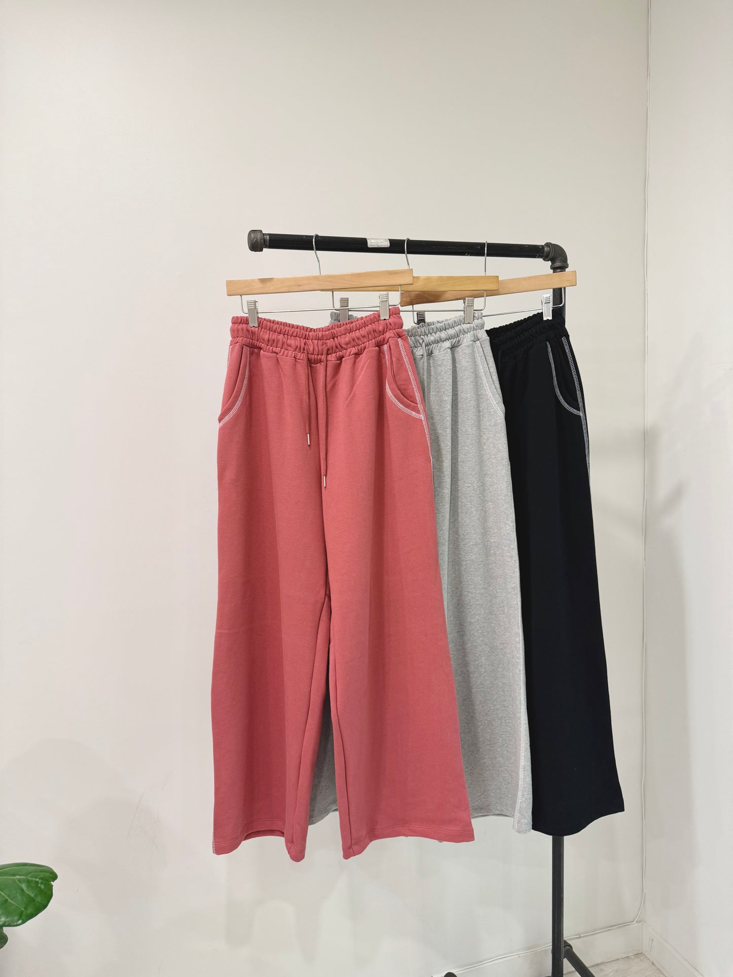 LAYON Sweat pants