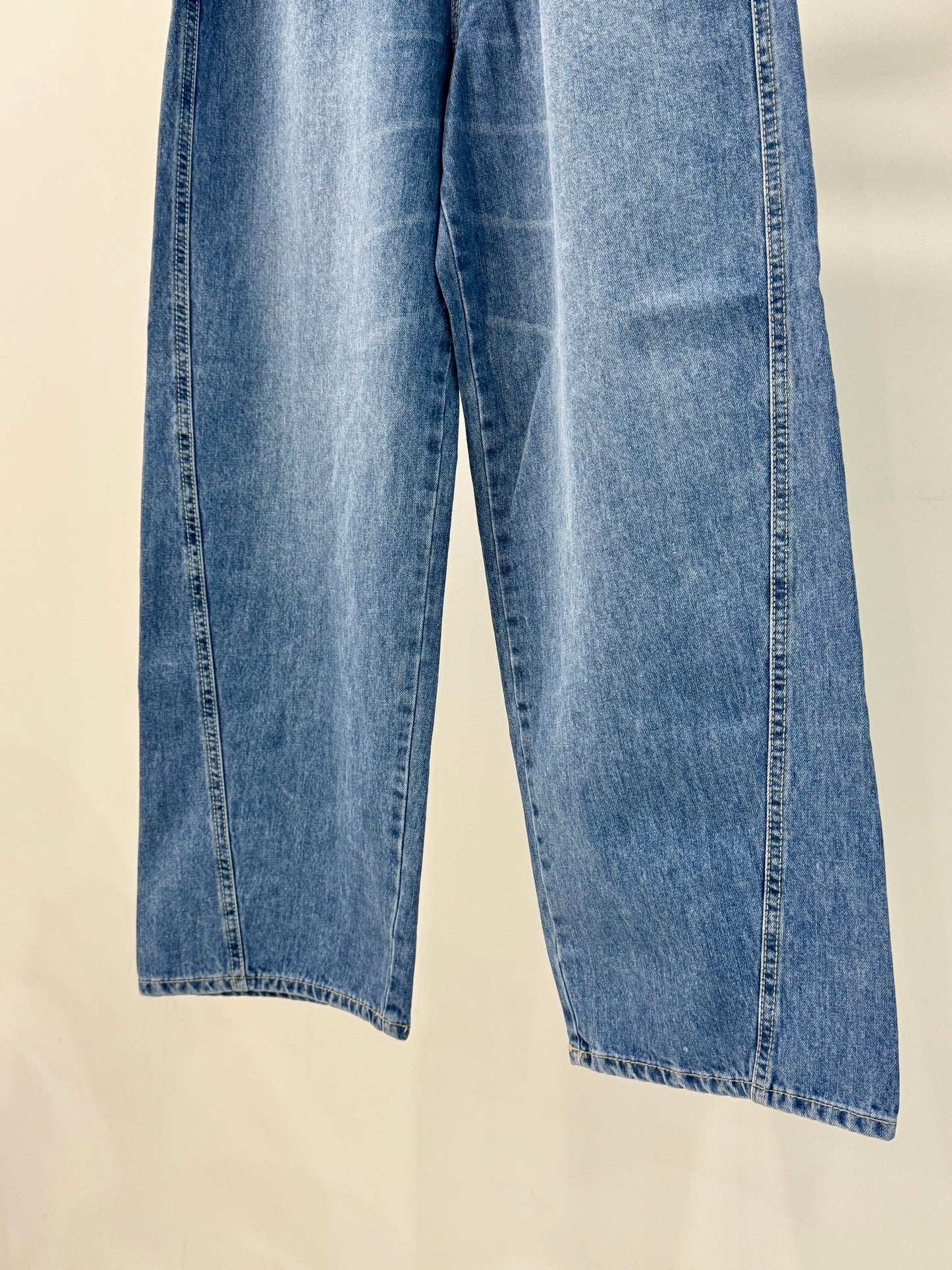 JUICE Diagonal seam jeans