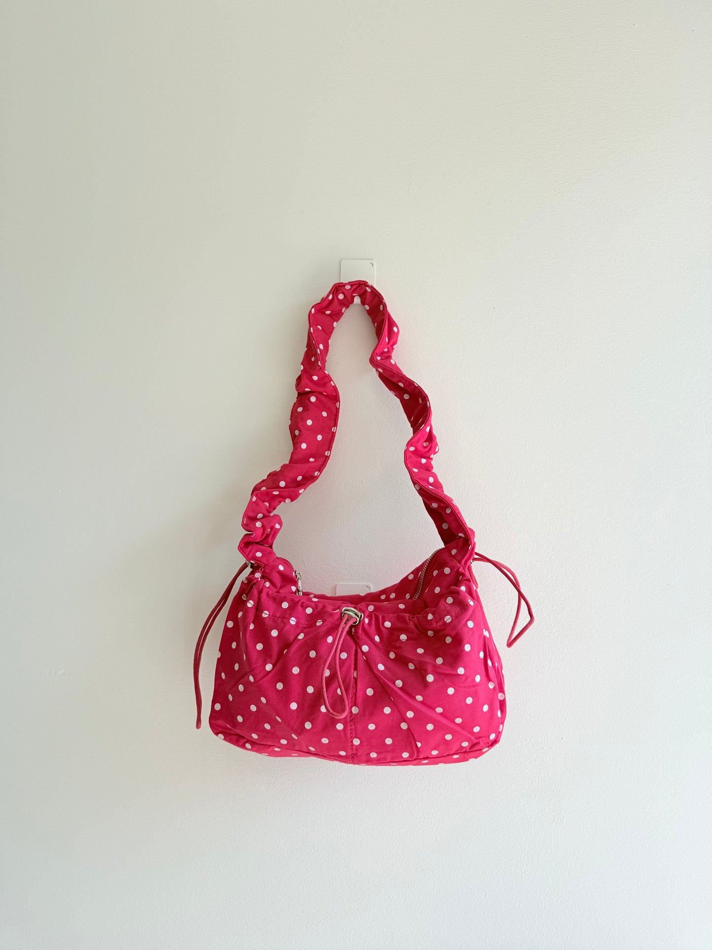 TANGO Polkadot scrunchy bag