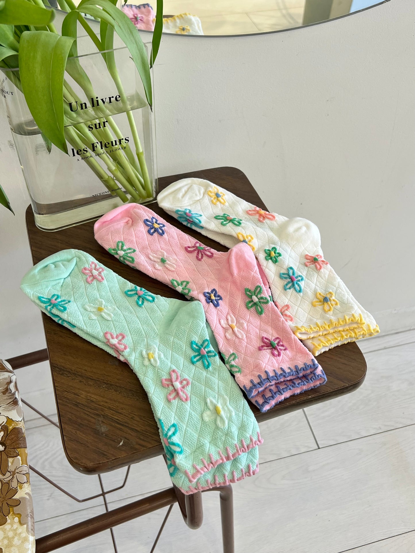 NAWA Flower socks