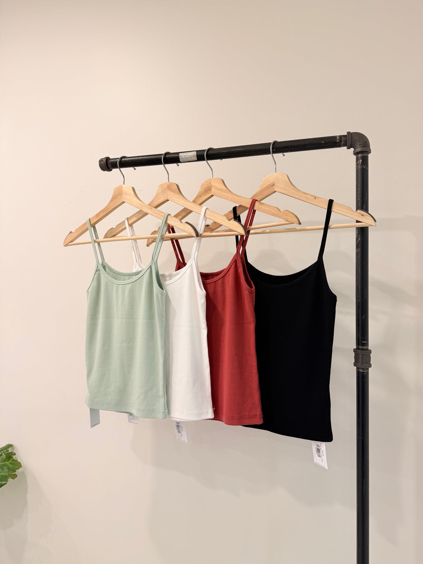 YONG Basic tank top