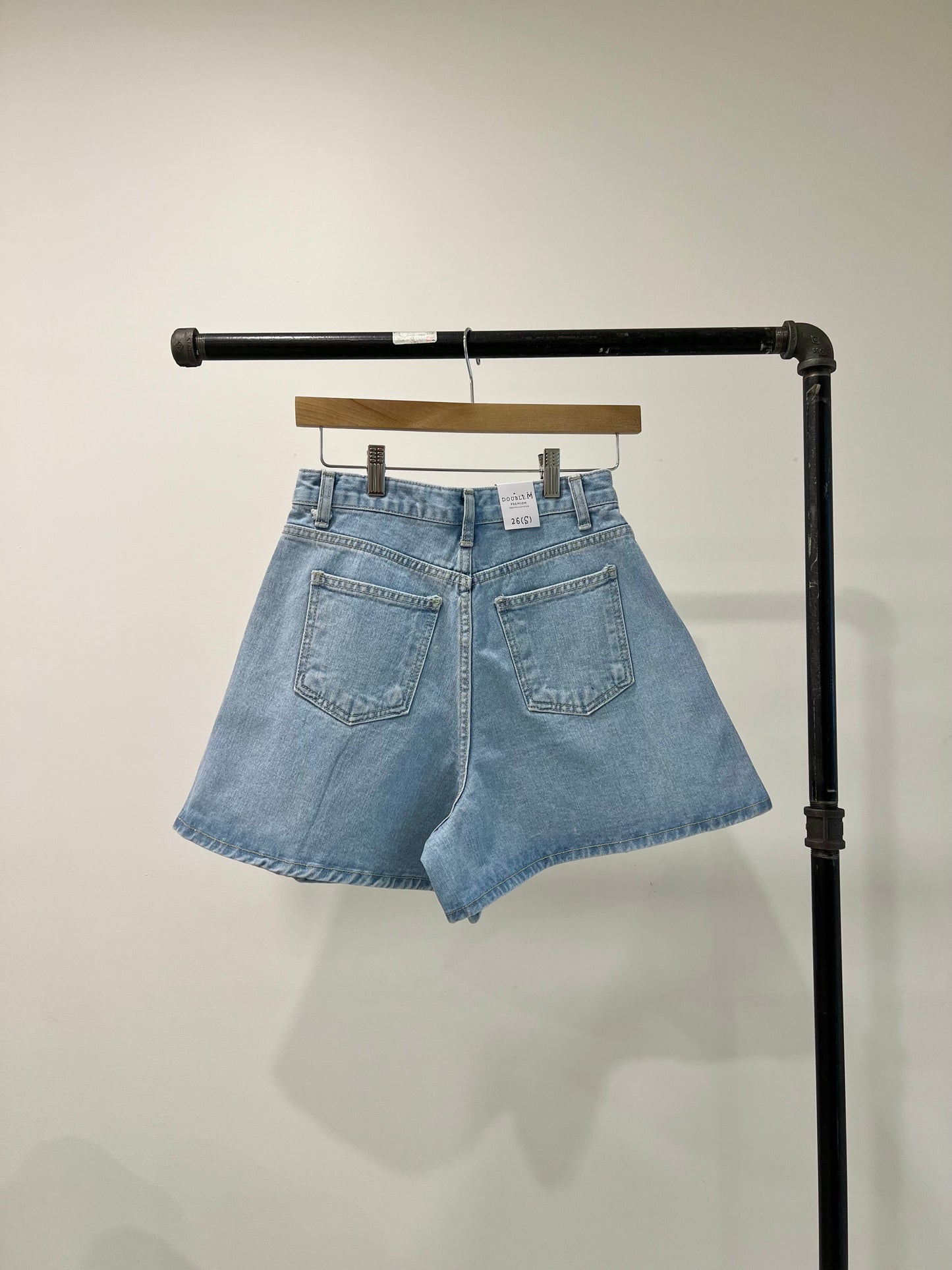 NABY Pleated jean shorts