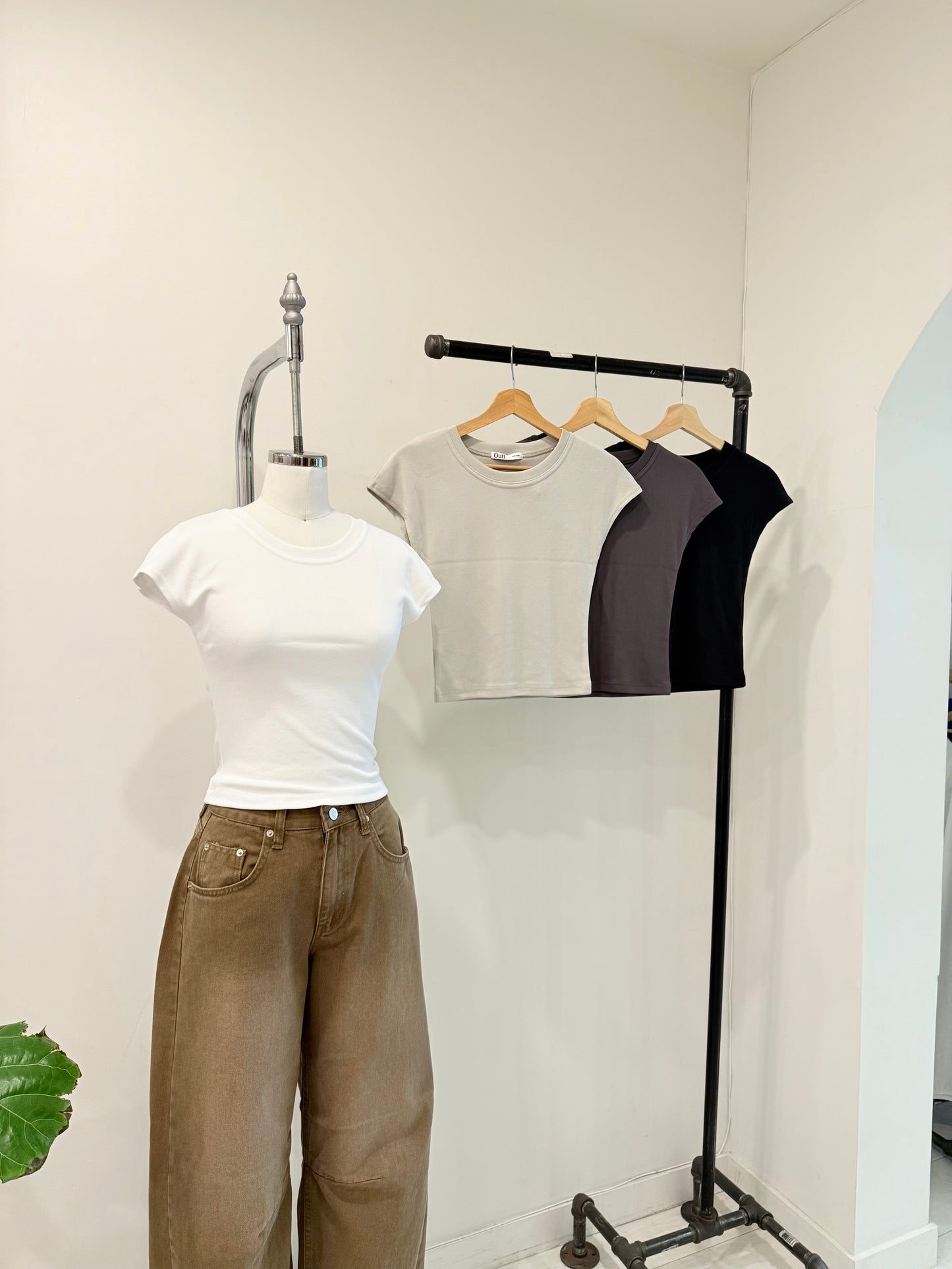 TORTO Capped sleeve tee