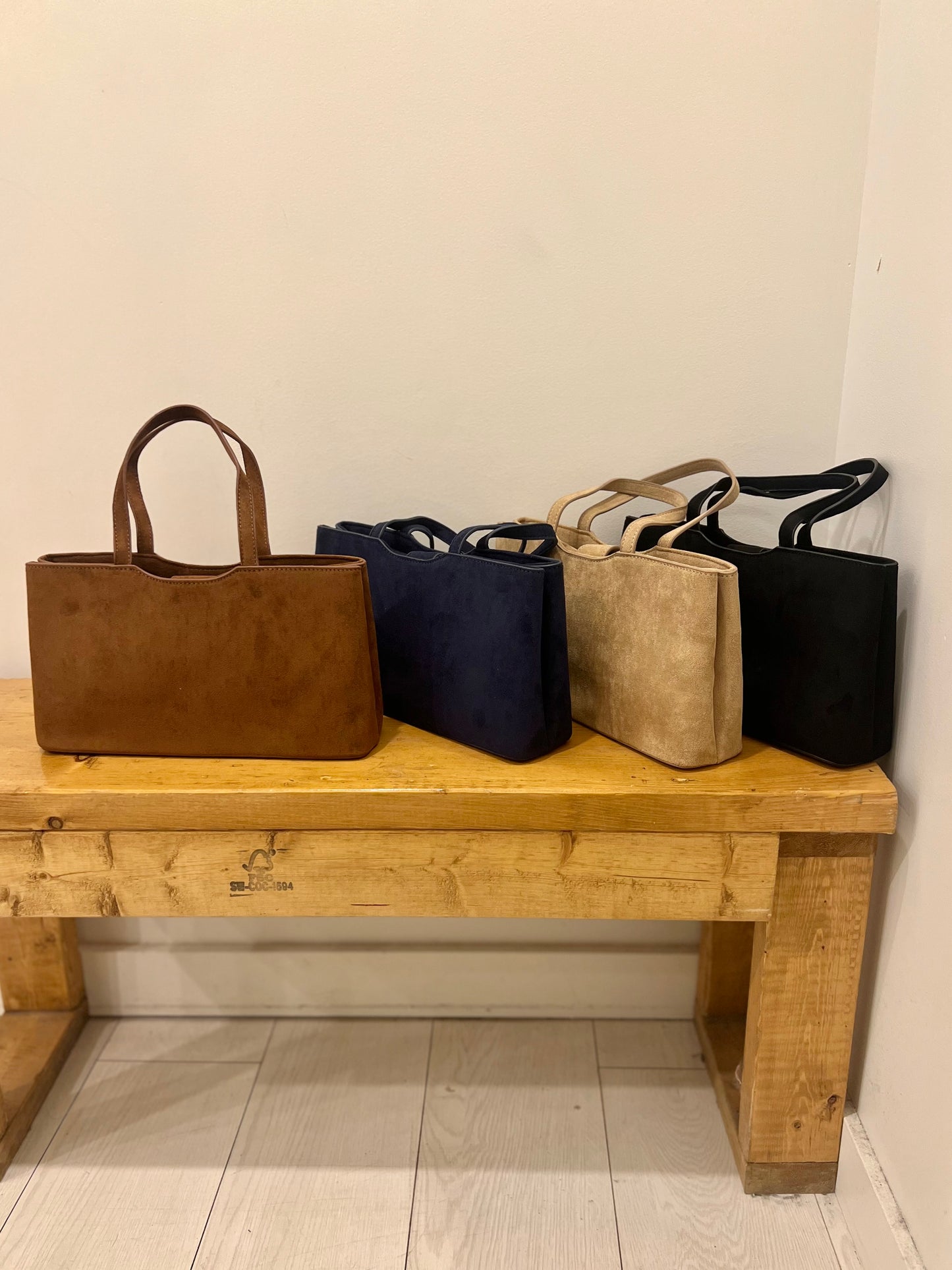 ZAIN Suede bag