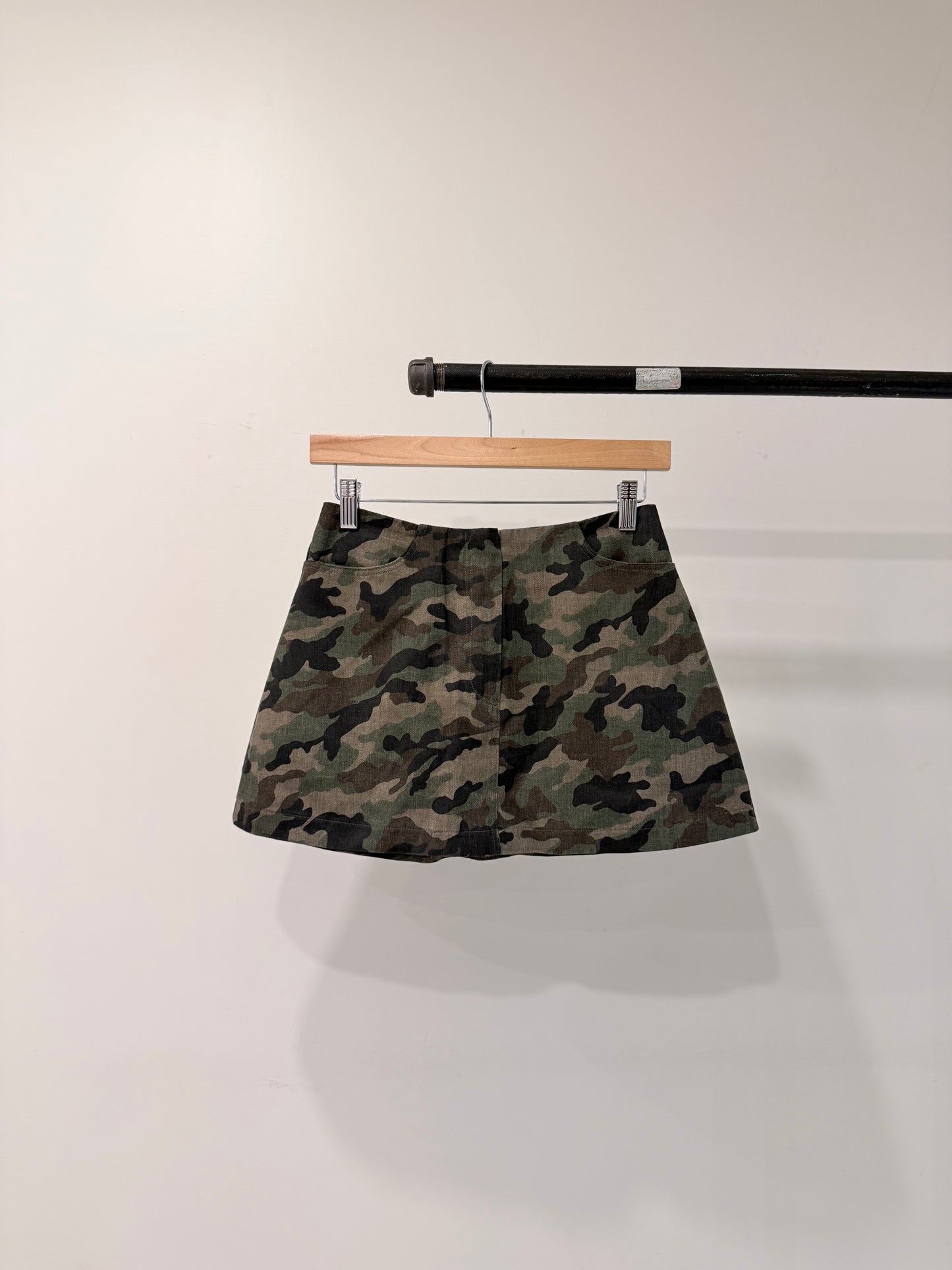 ROBYN Camo skirt