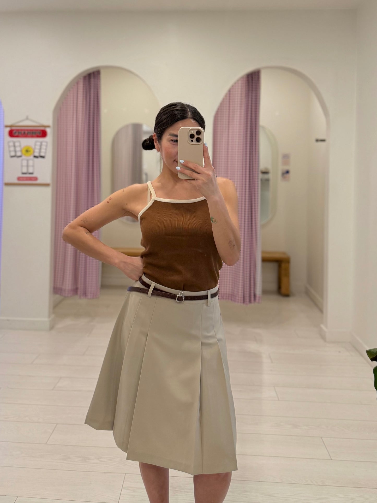 HEENA Pleated midi skirt