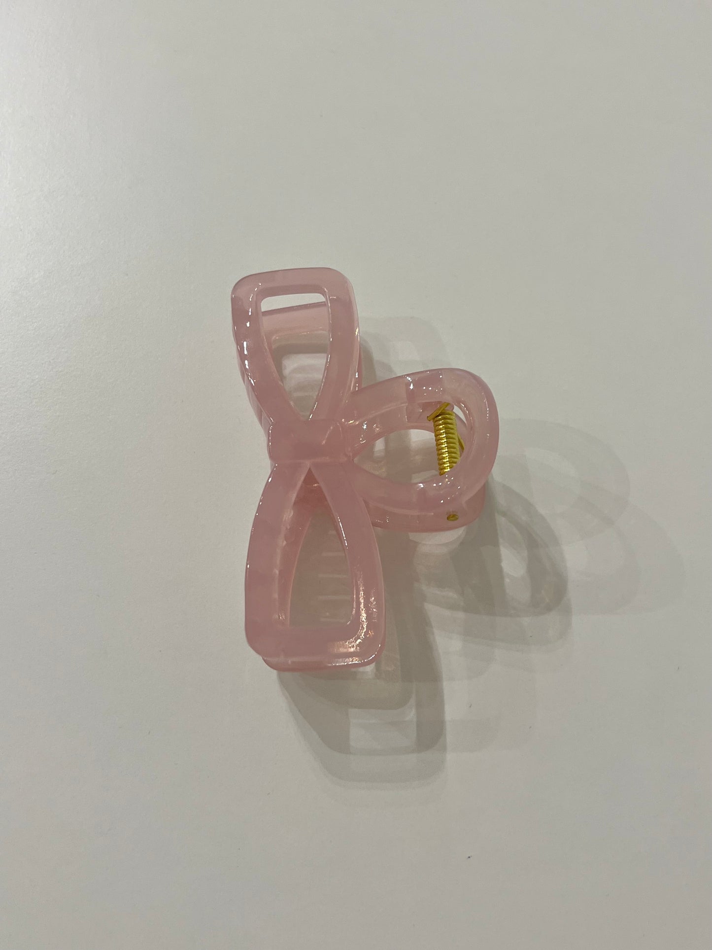 TIGO Large bow hair claw