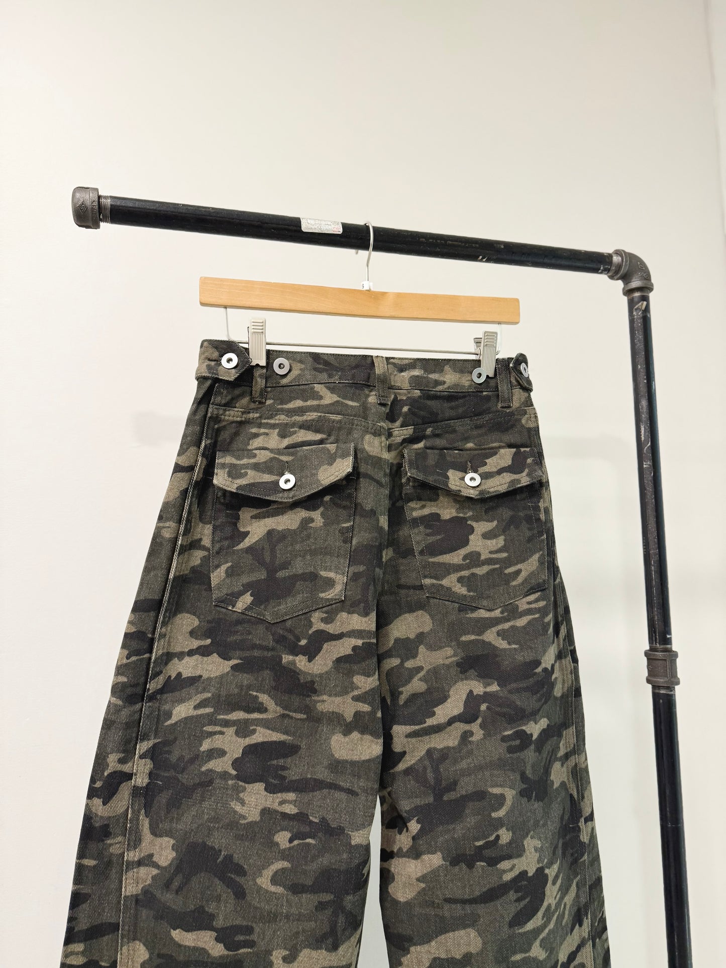 TALK Camouflage pants