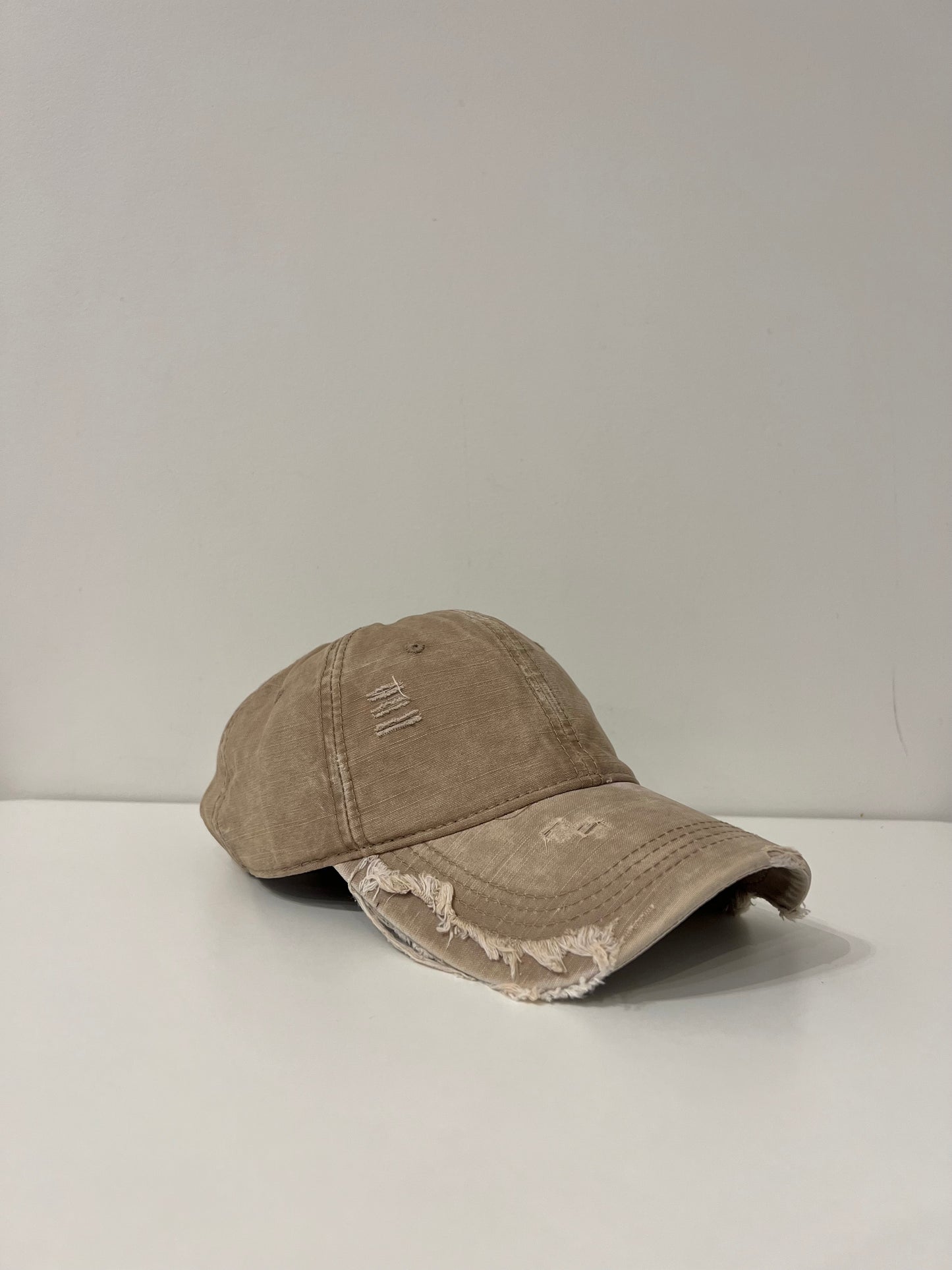 YOO Distressed cap