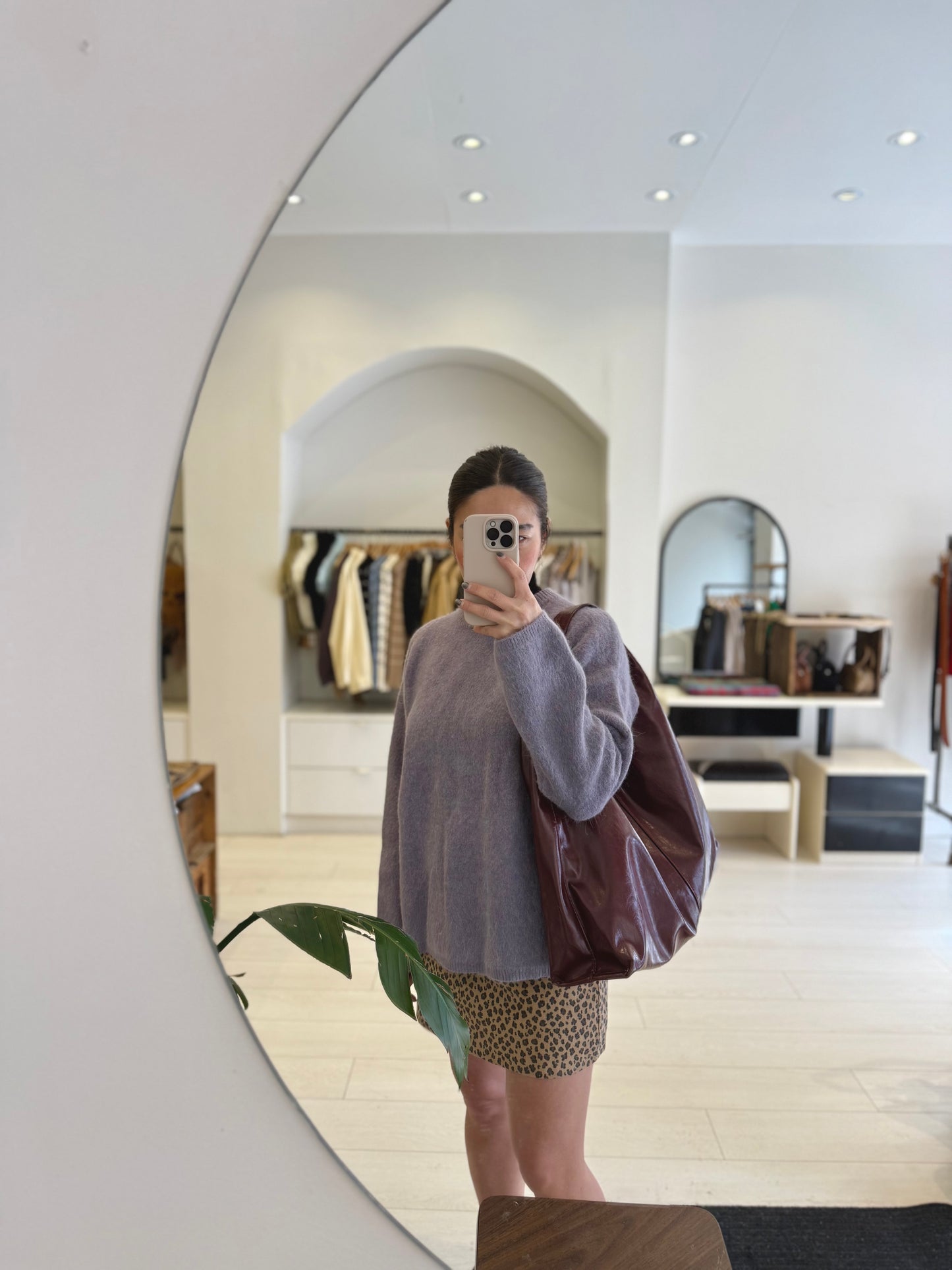 RAYA Oversized tote bag
