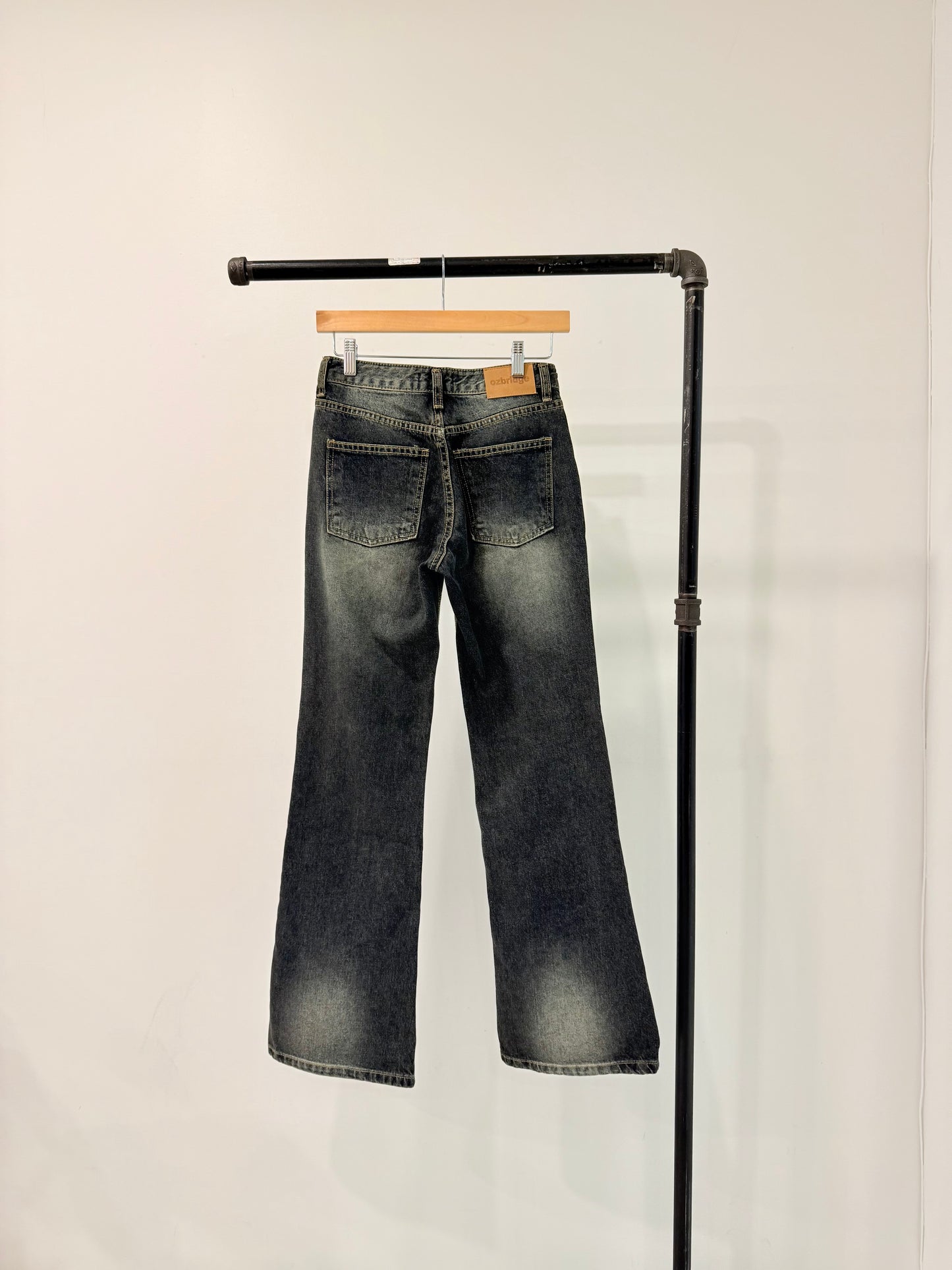 BENNE Black washed bootcut jeans