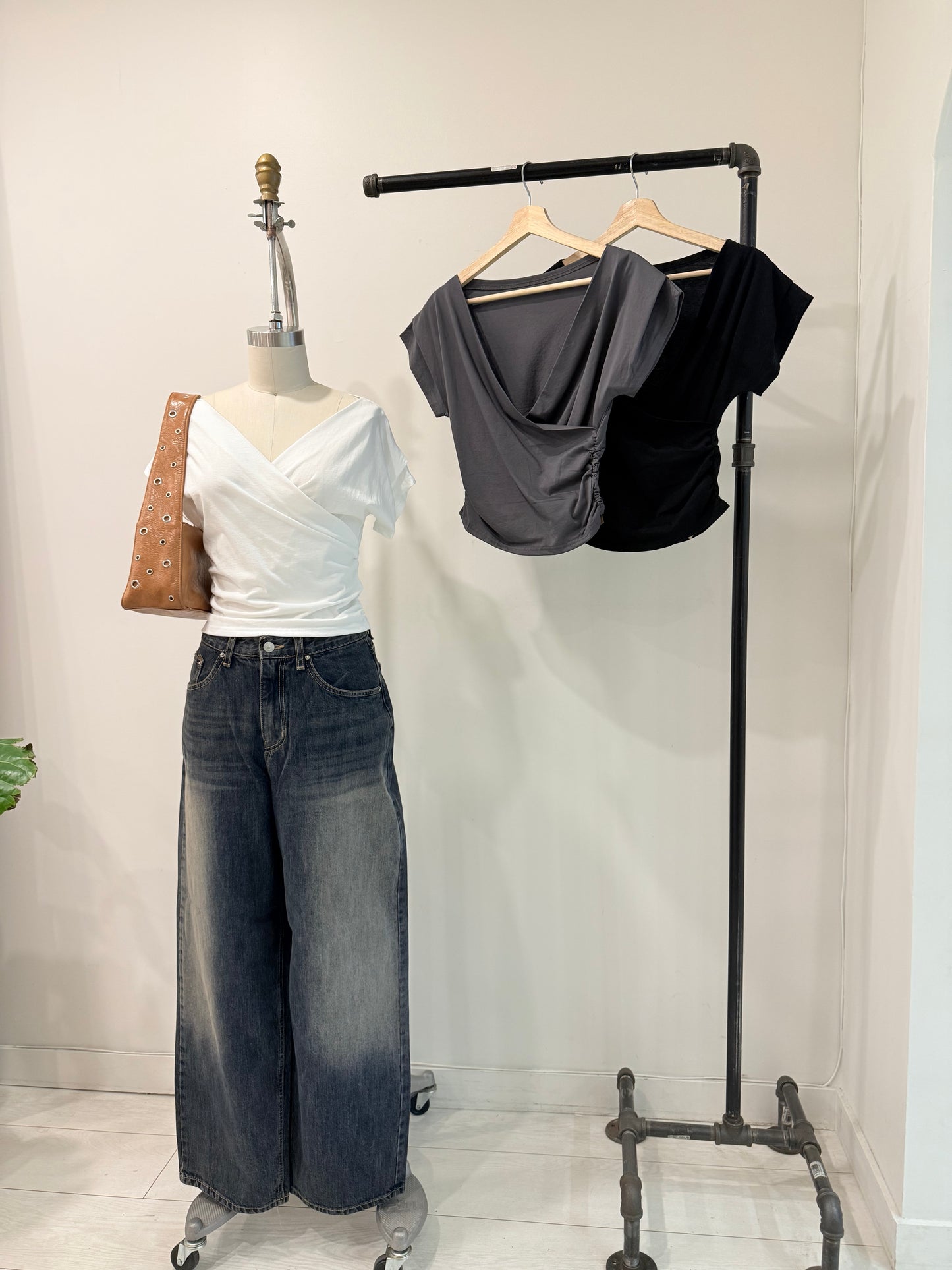 GARA Cinched wrap top