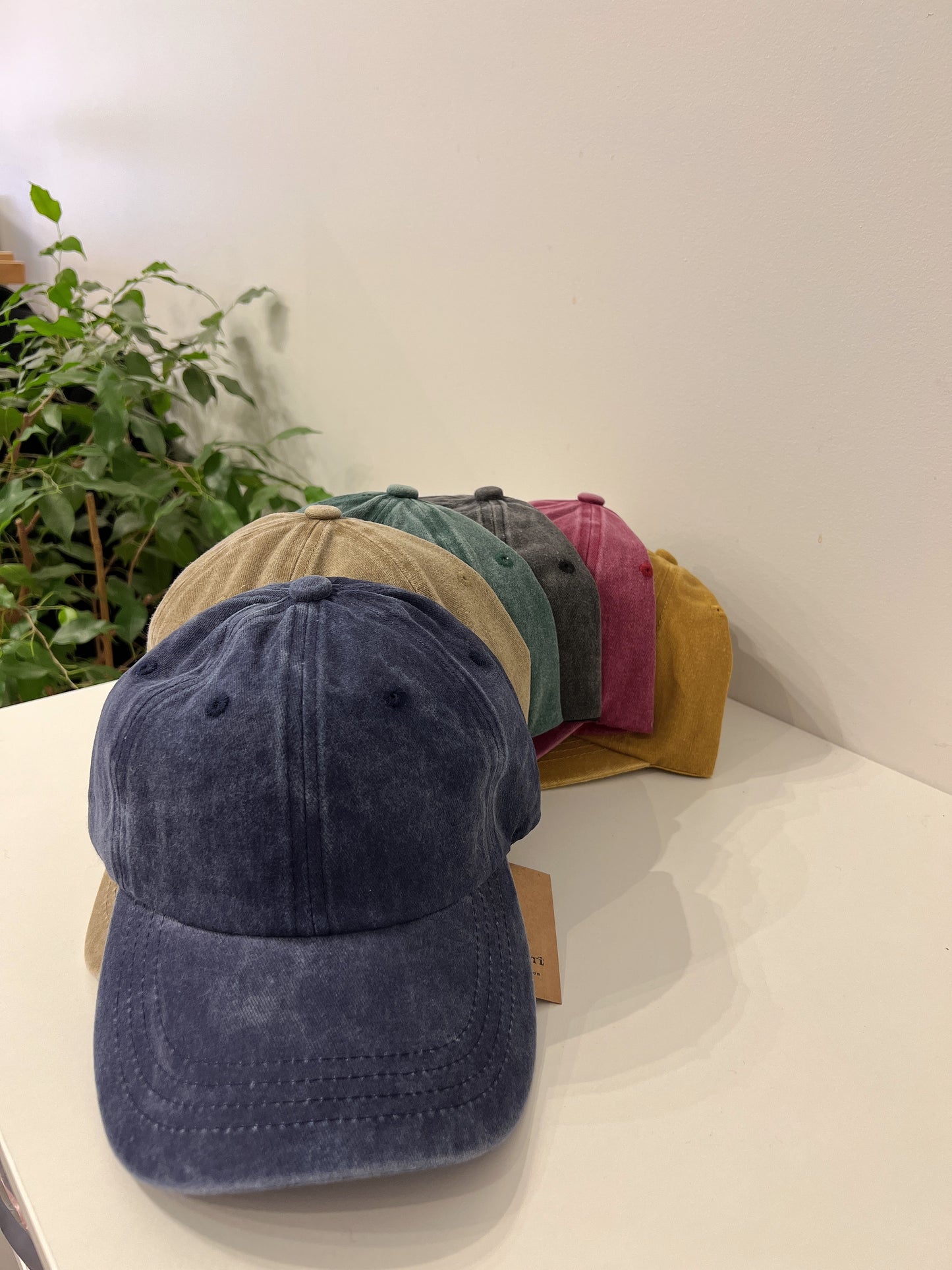 AJU Washed ball cap