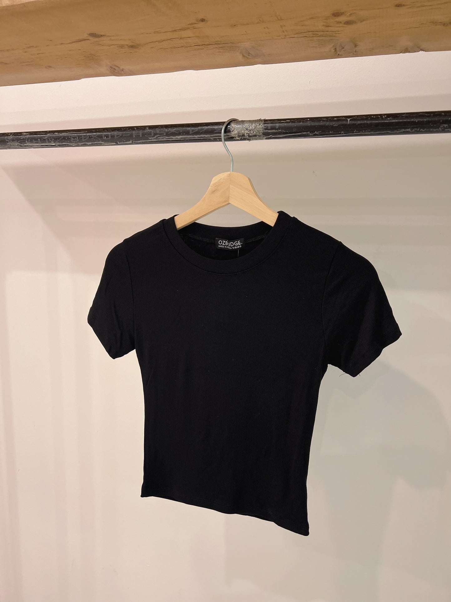 MOMI Soft ribbed top