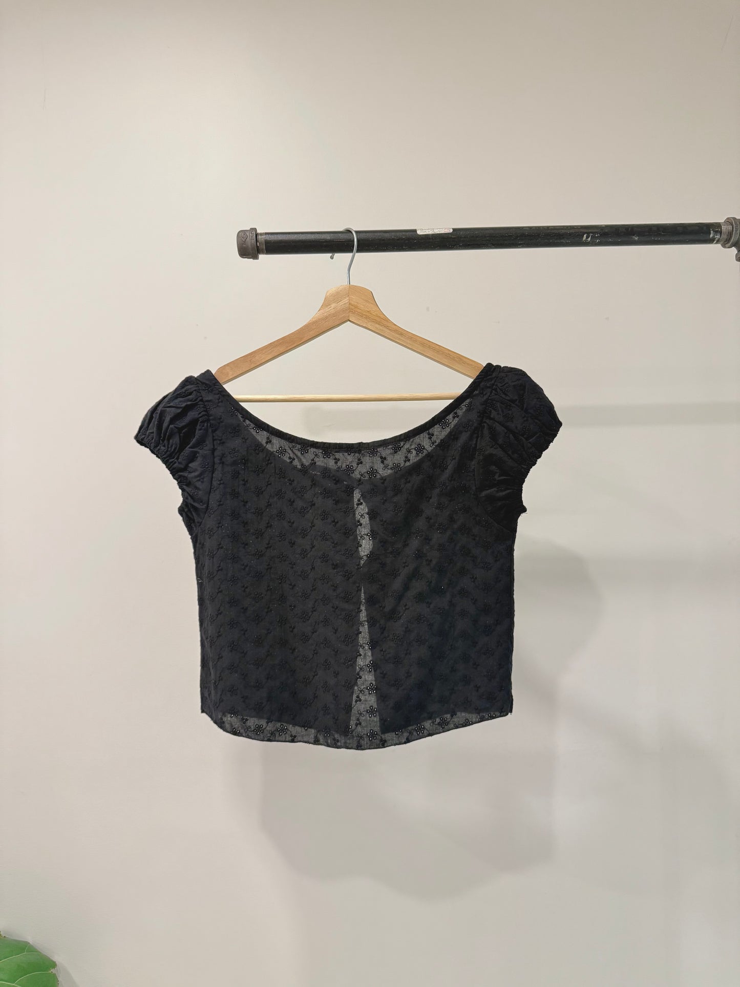 SING Eyelet shirt