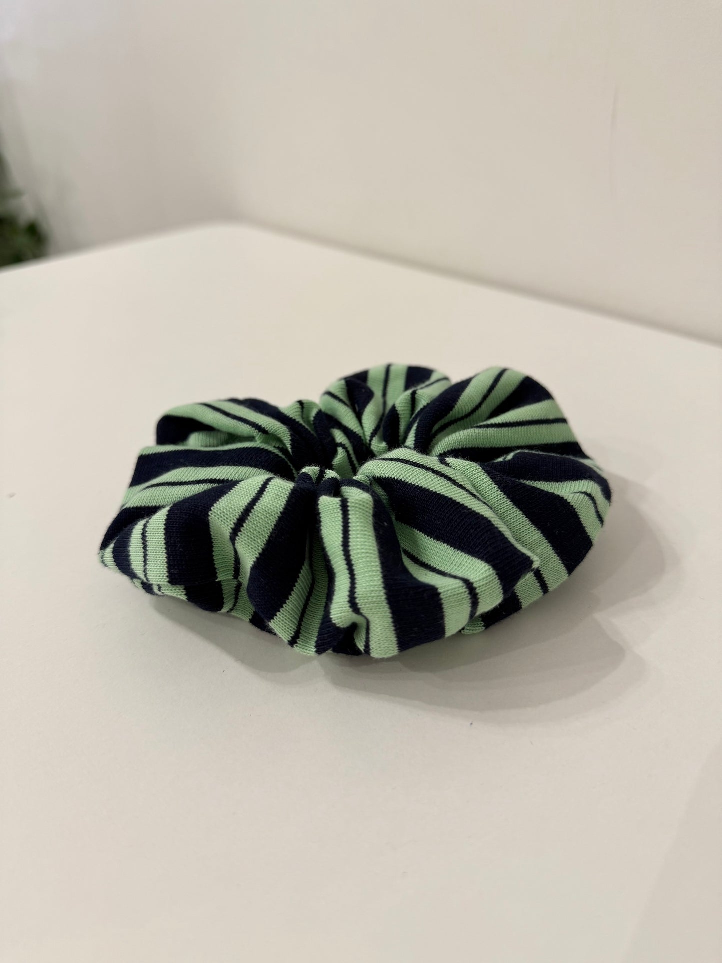 SENTY Stripe scrunchies