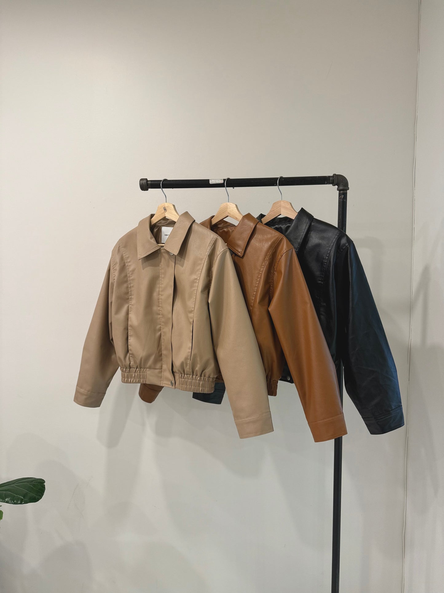 MEEN Cropped faux leather jacket