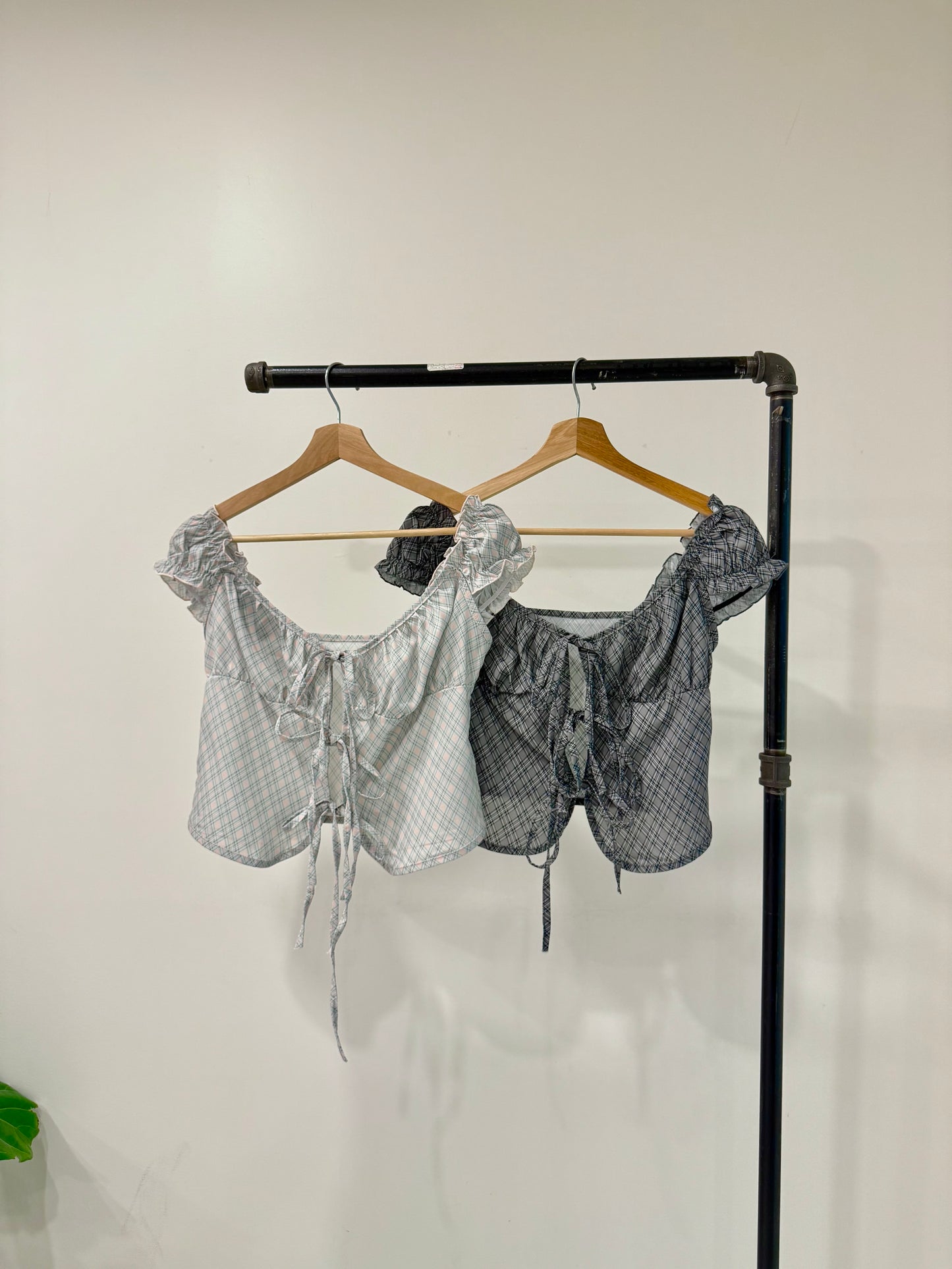 BLAKE Tie blouse