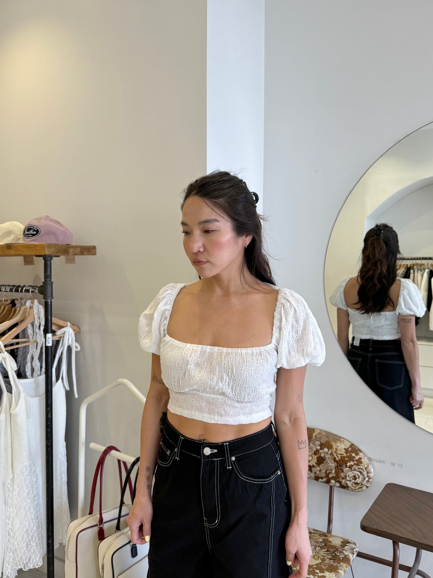 JAICO Crop eyelet top