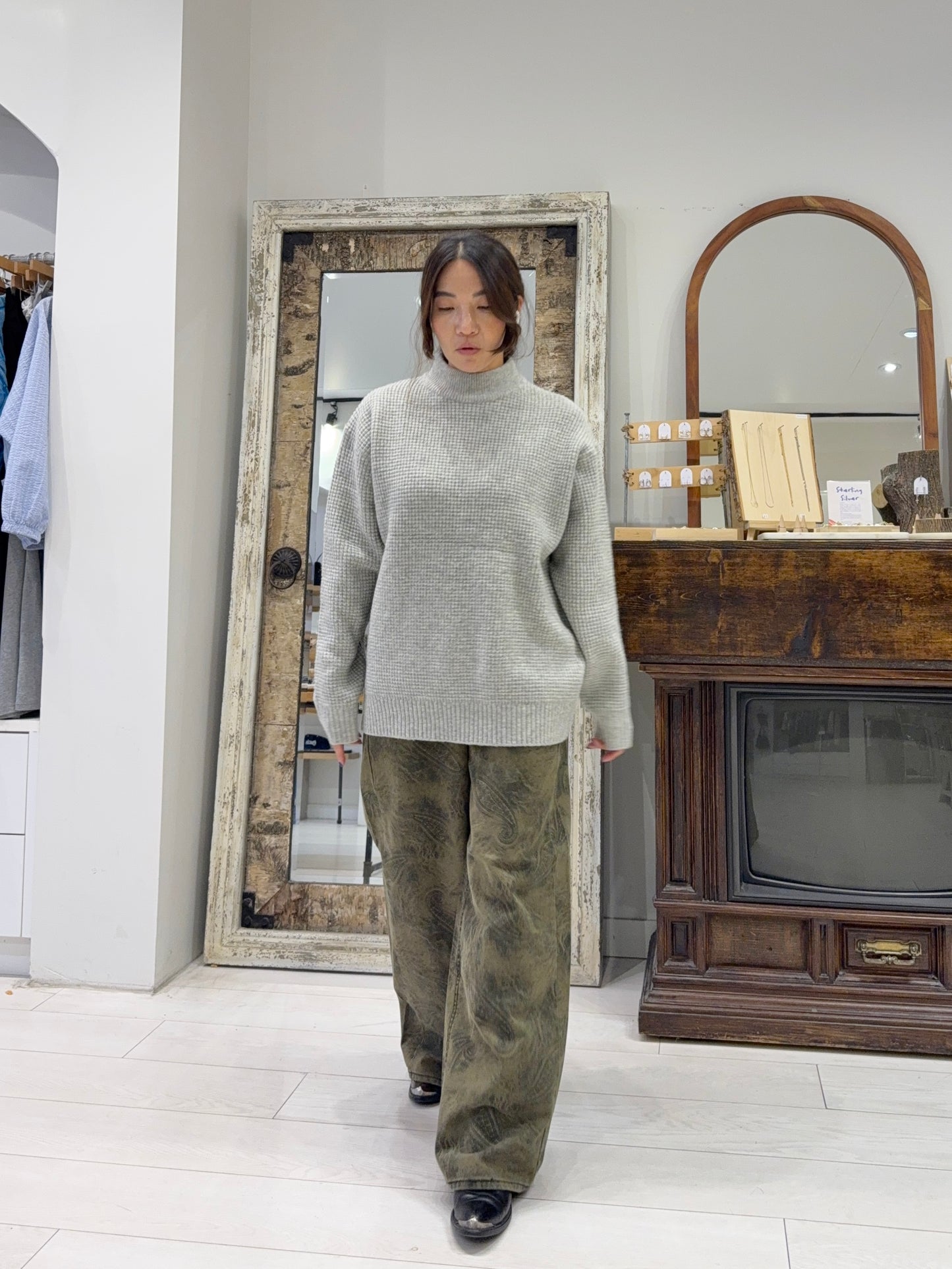 AISLE High-neck waffle knit