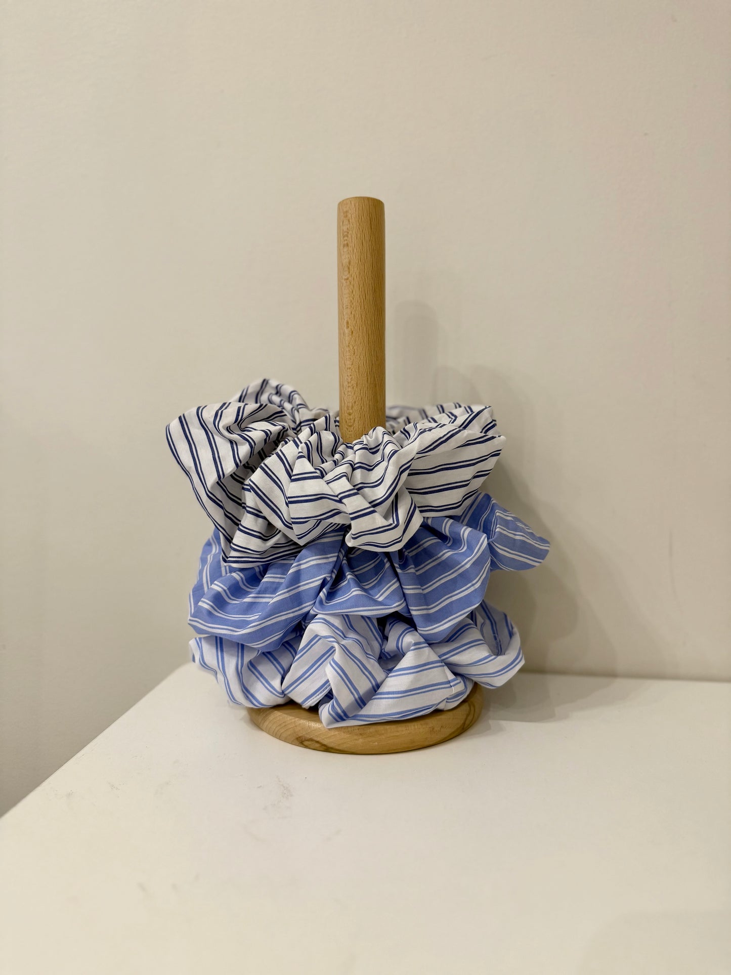 LINE Oversized stripe scrunchies