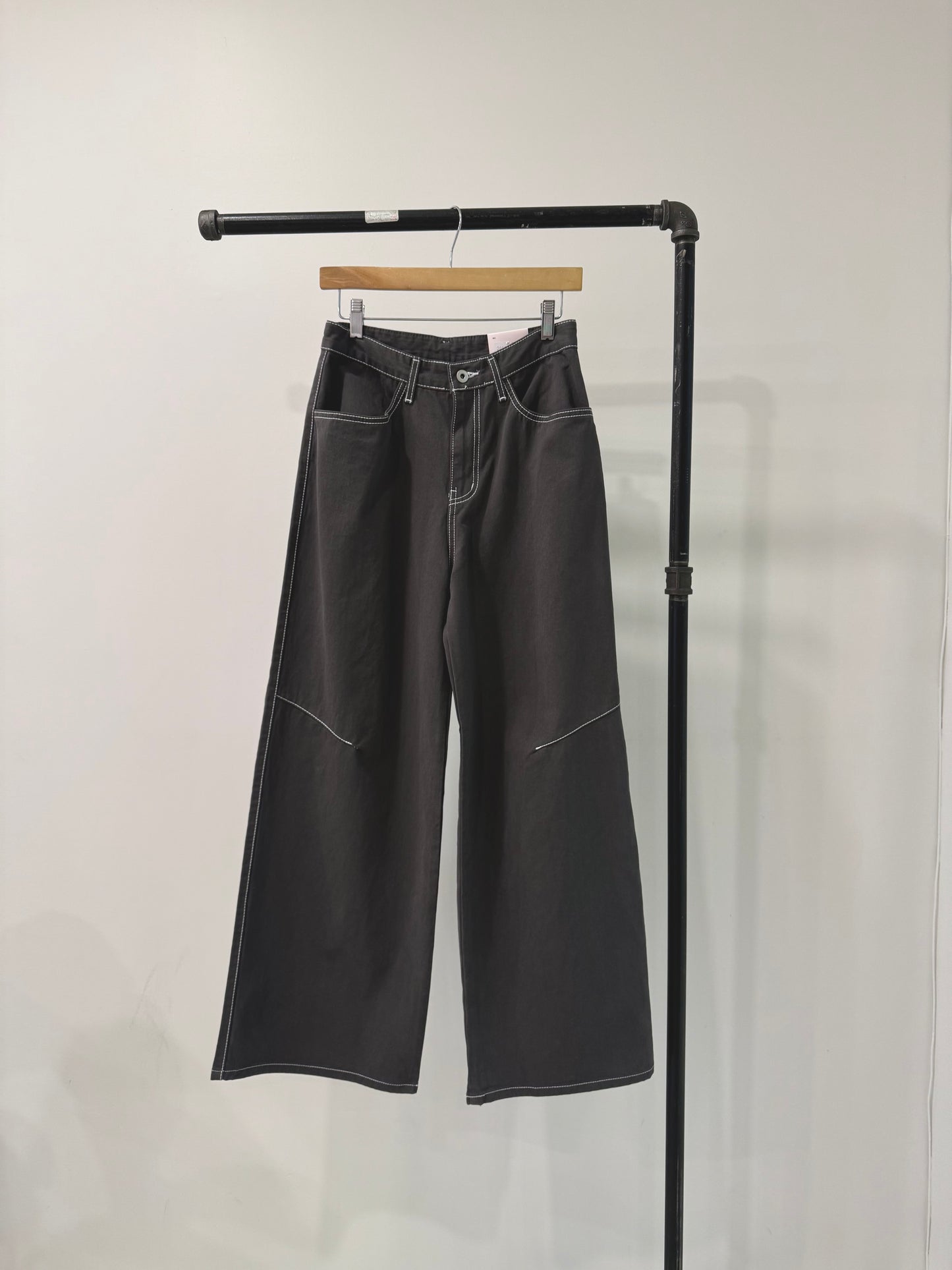 DAIEN Stitch pants