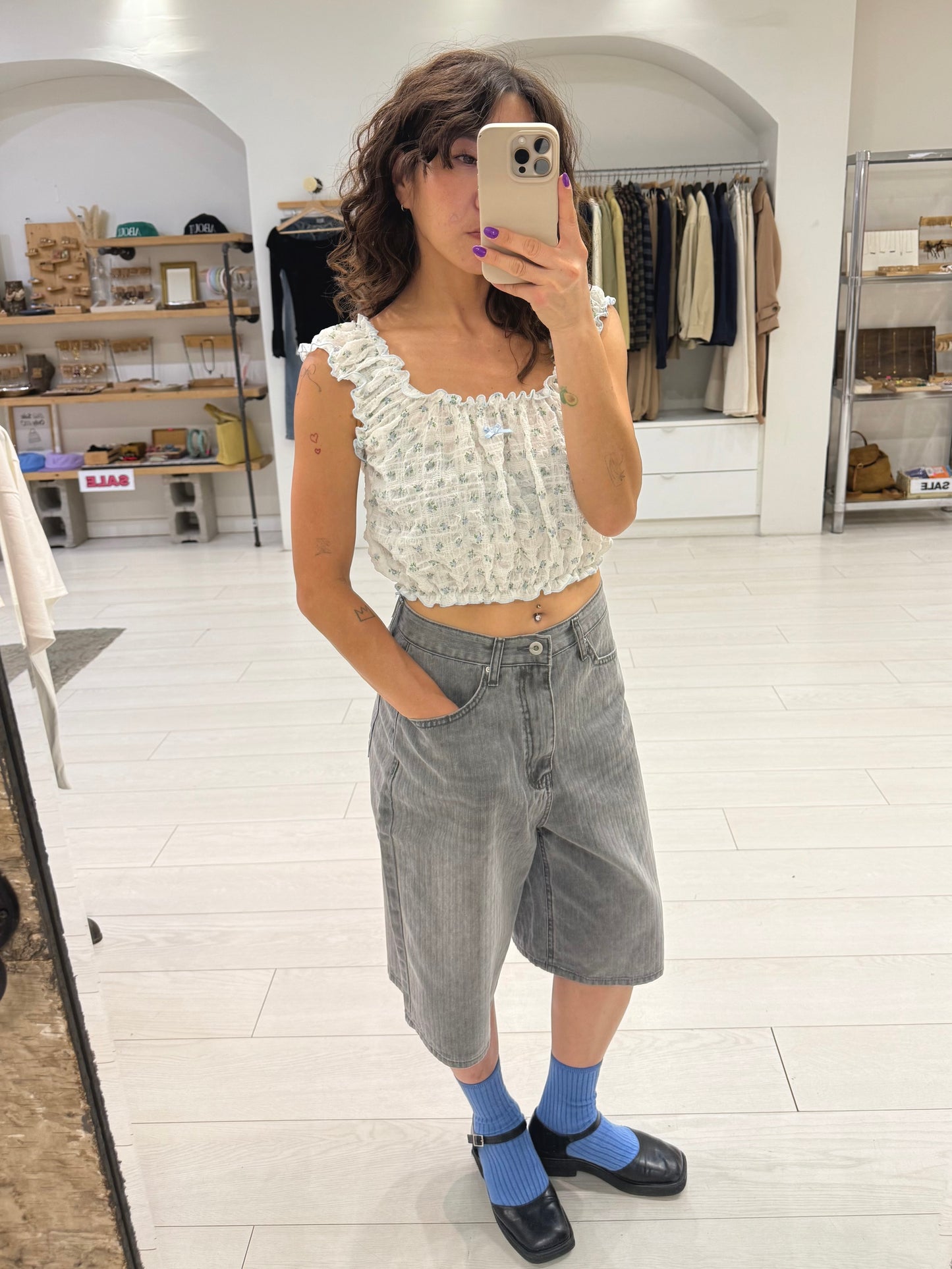 AMOURA Floral bubble top