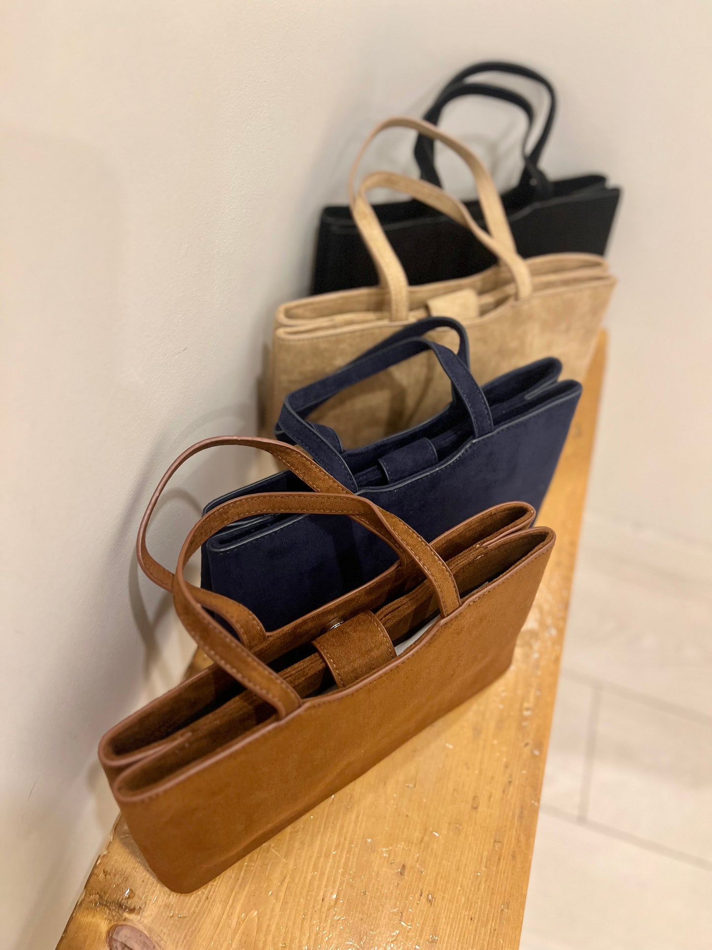 ZAIN Suede bag