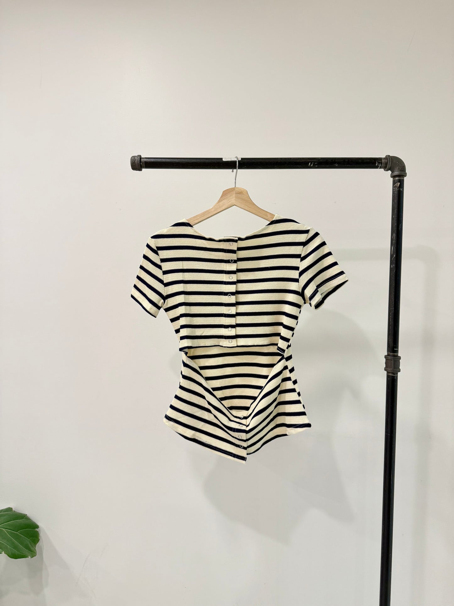 LITTO Stipe backless top