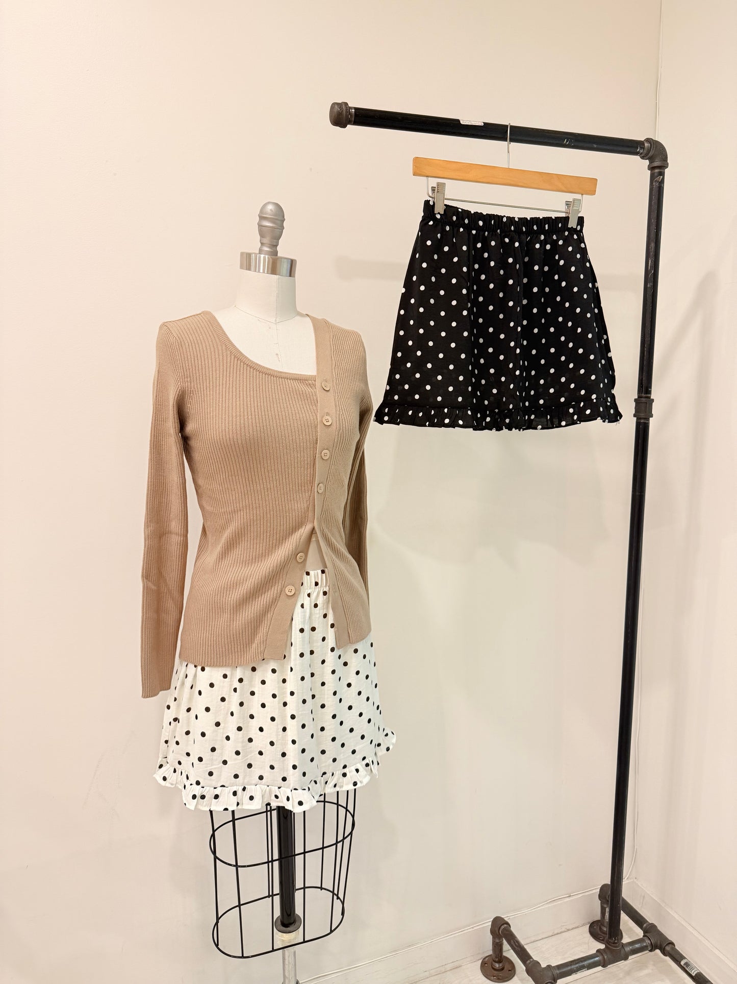 NELLA Polkadot mini skirt