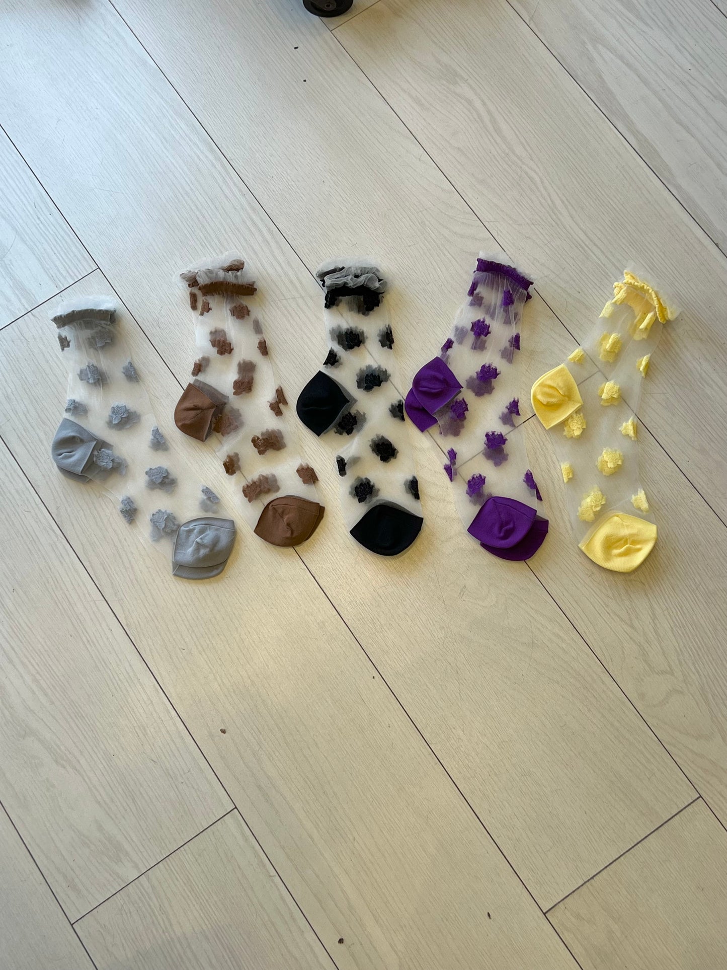 RANA Sheer socks