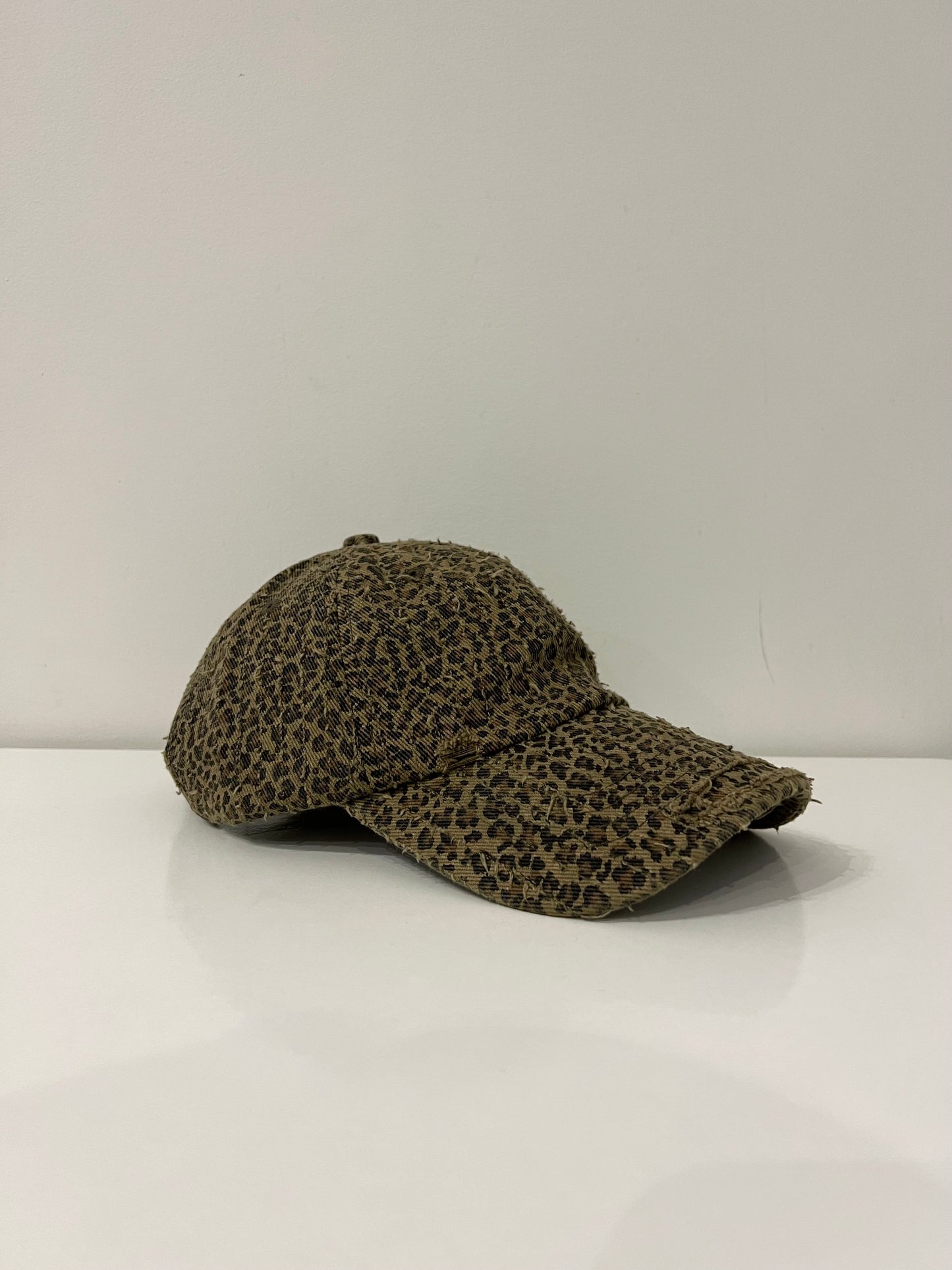 TEBBLE Cheetah cap
