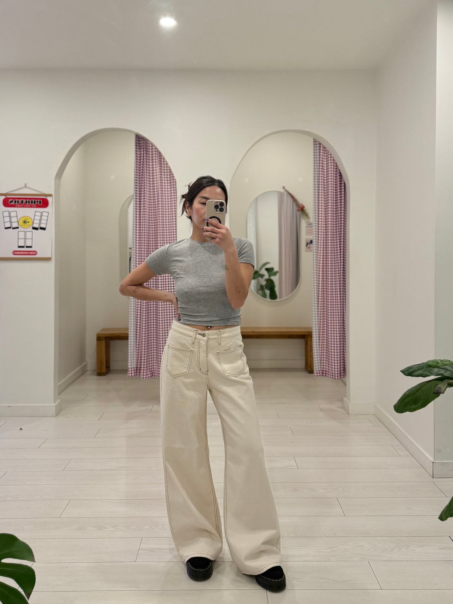 MOMI Soft ribbed top