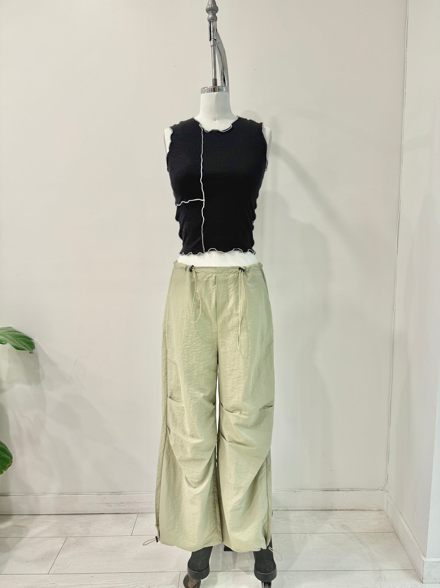 ELSIE Lettuce edge tanktop